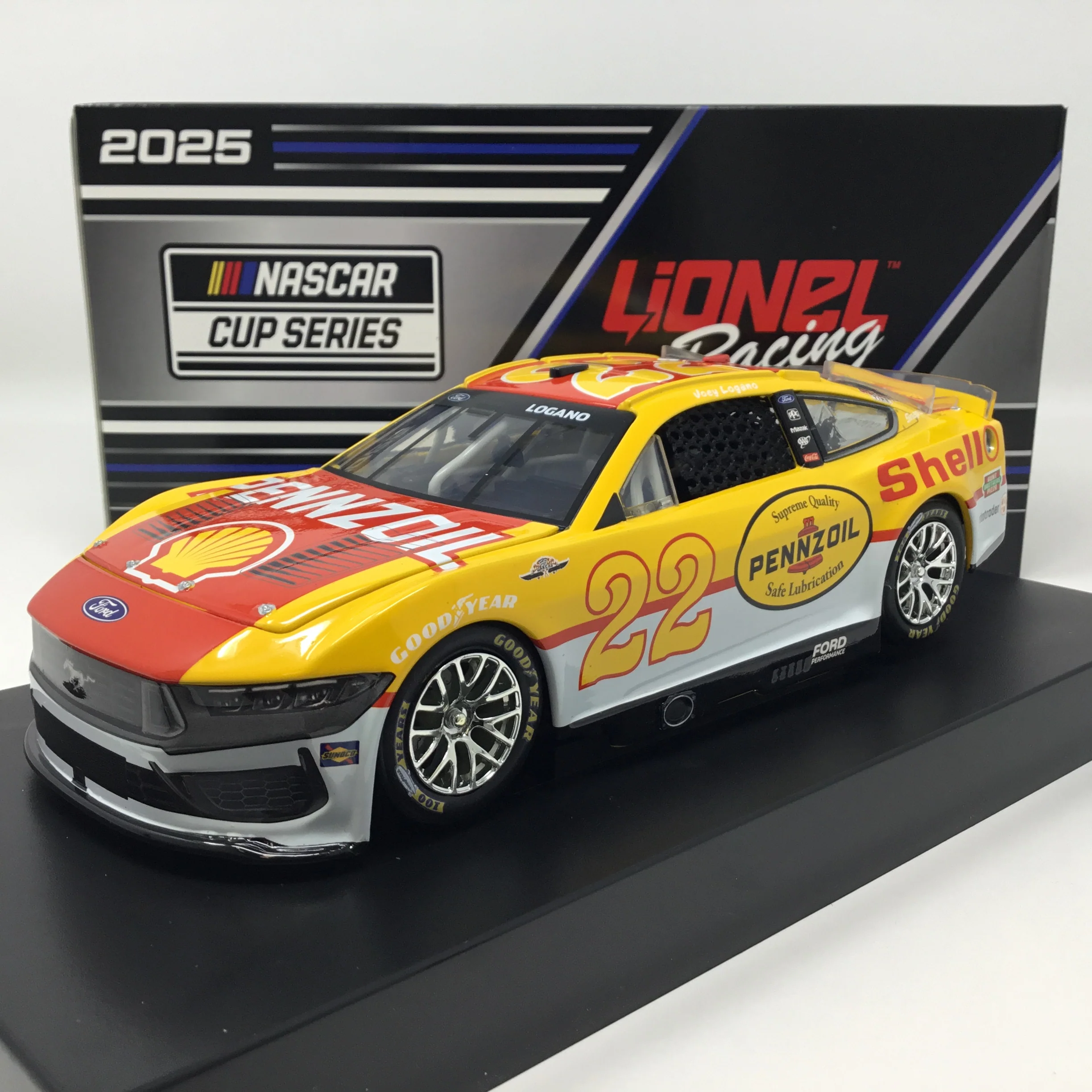Joey Logano 2025 Shell-Pennzoil Throwback 1:24 Diecast