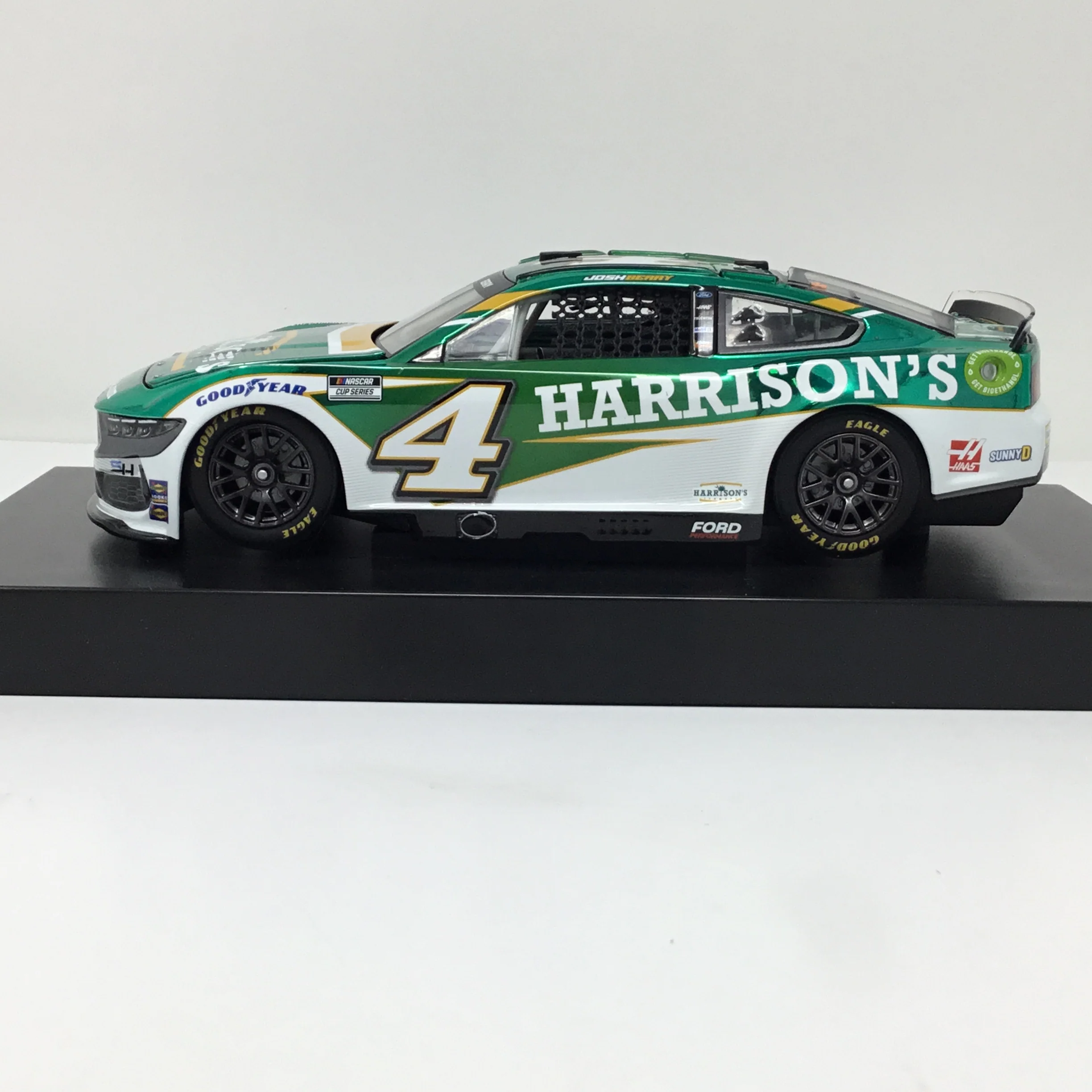 Josh Berry 2024 Harrison's 1:24 Color Chrome Diecast - Image 2