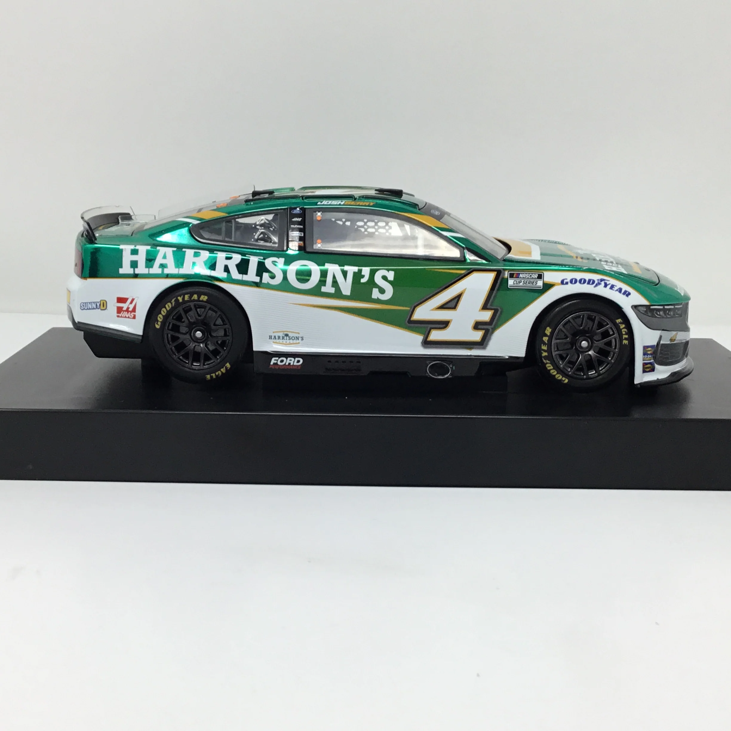 Josh Berry 2024 Harrison's 1:24 Color Chrome Diecast - Image 4