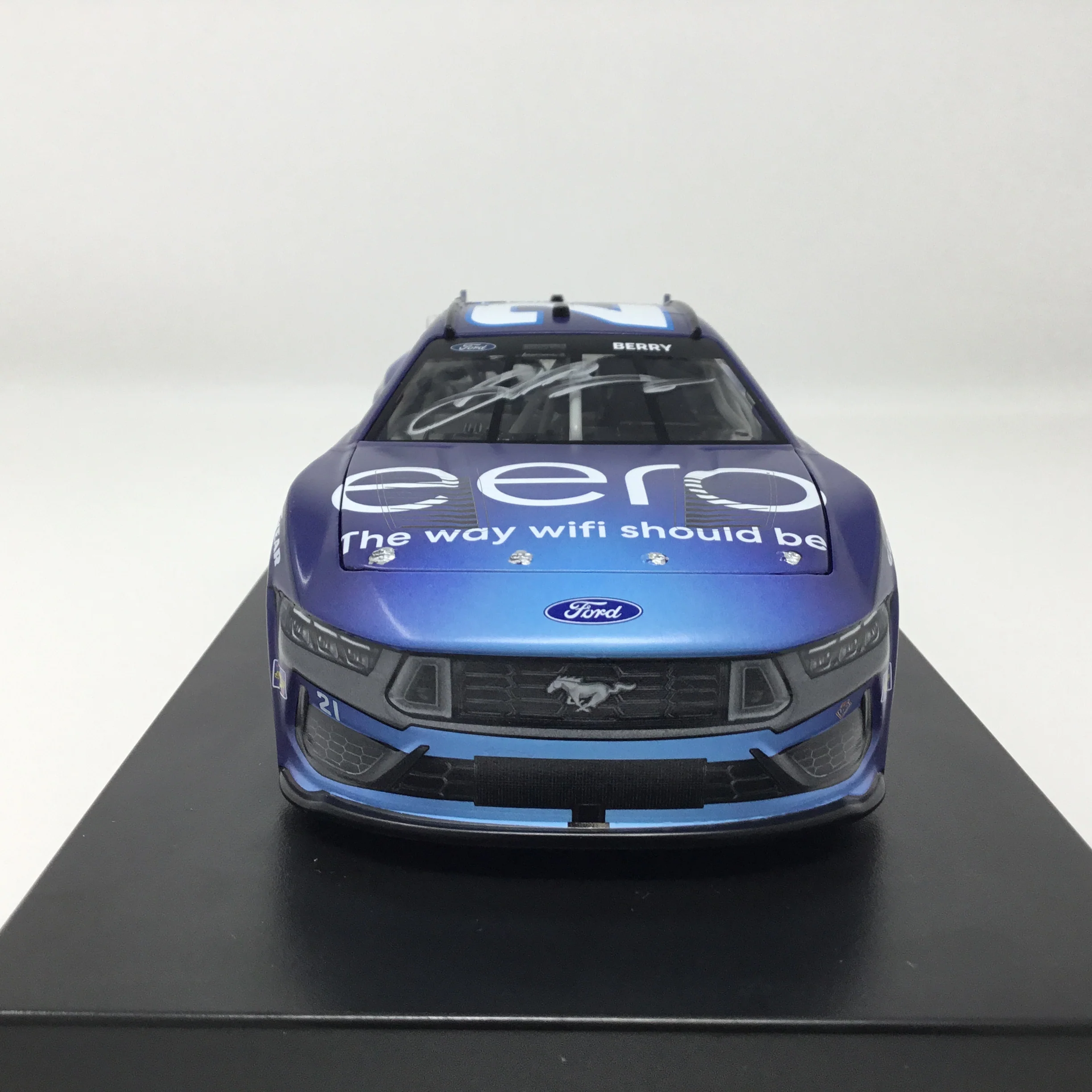 Josh Berry 2025 Eero Autographed 1:24 Diecast - Image 3