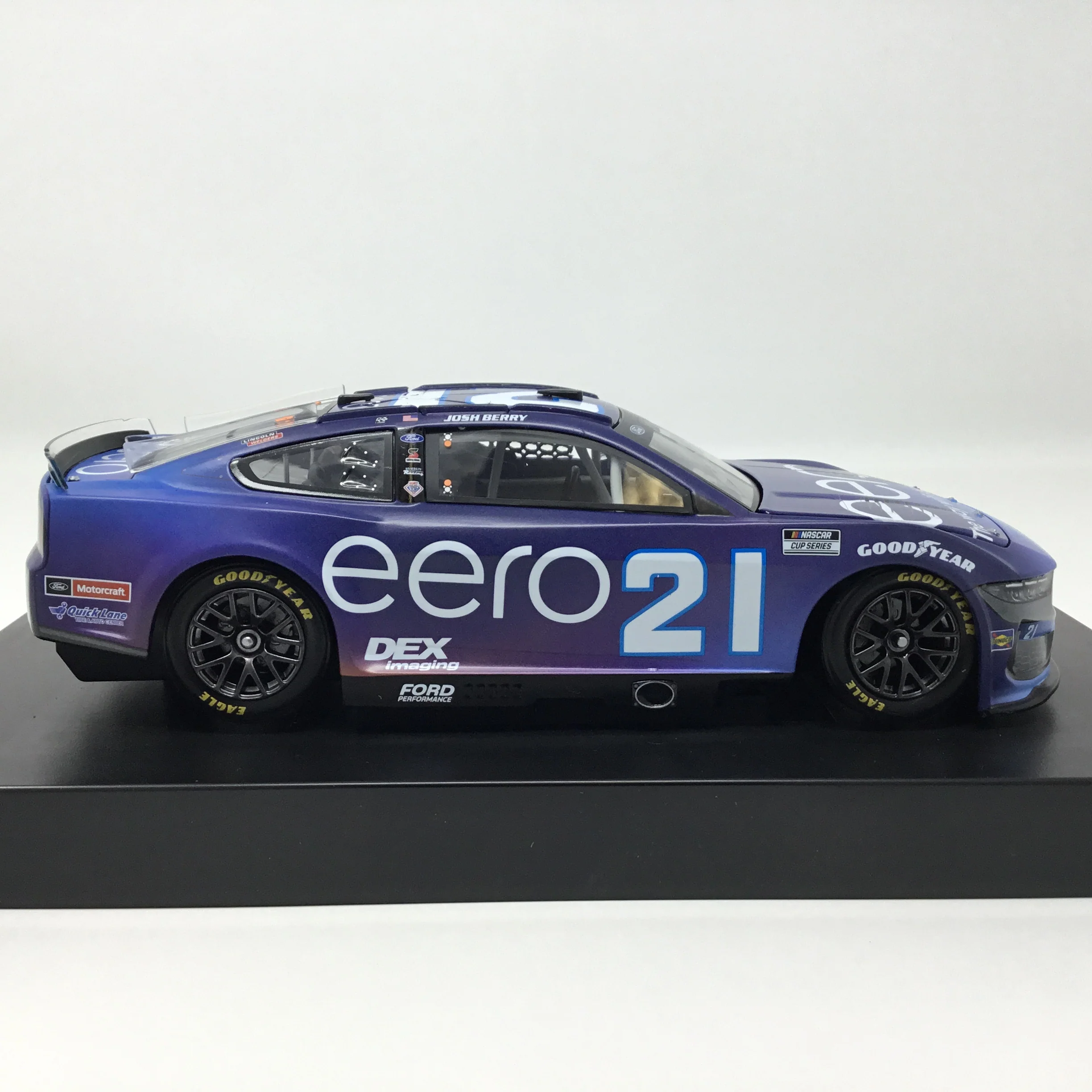 Josh Berry 2025 Eero Autographed 1:24 Diecast - Image 4