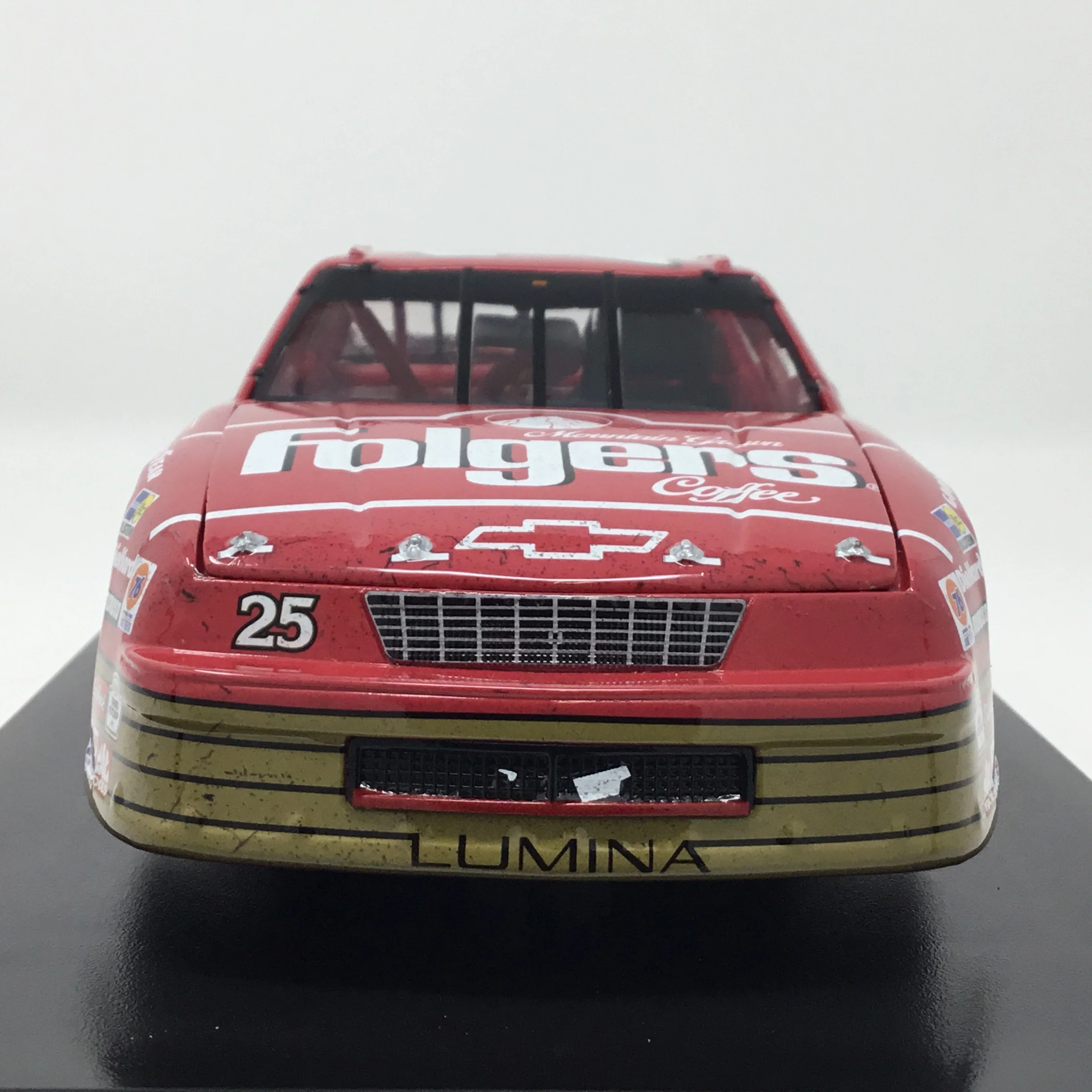 Ken Schrader 1989 Folgers Charlotte Race Win 1:24 Diecast - Image 3