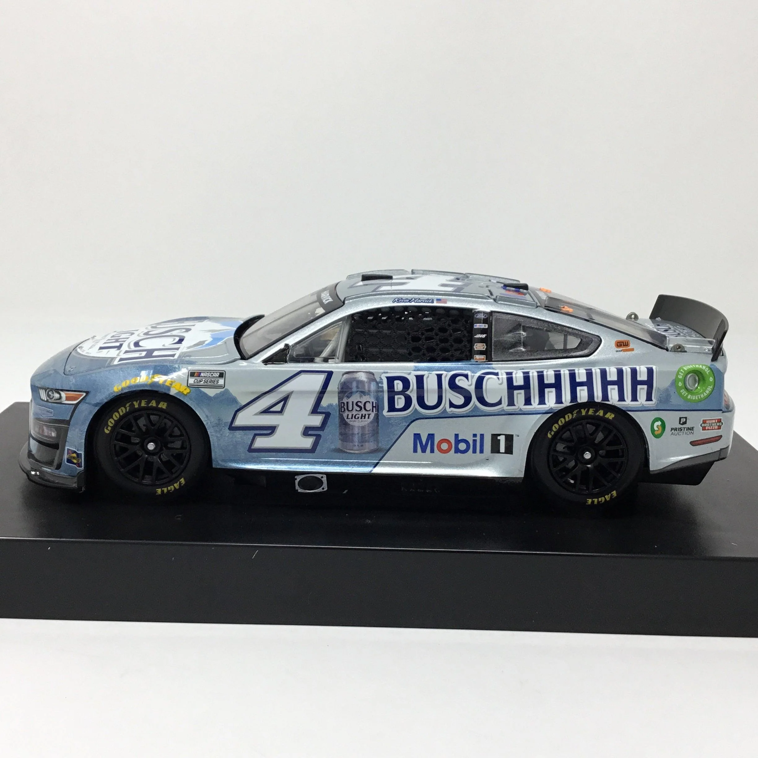 Kevin Harvick 2022 Busch Light Beer Elite 1:24 Diecast - Image 2