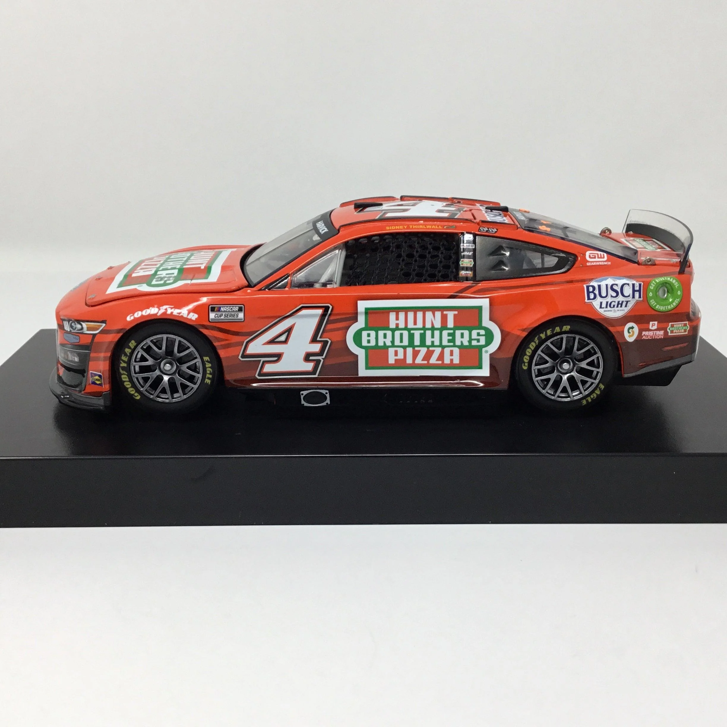 Kevin Harvick 2022 Hunt Brothers Pizza Red Elite 1:24 Diecast - Image 2