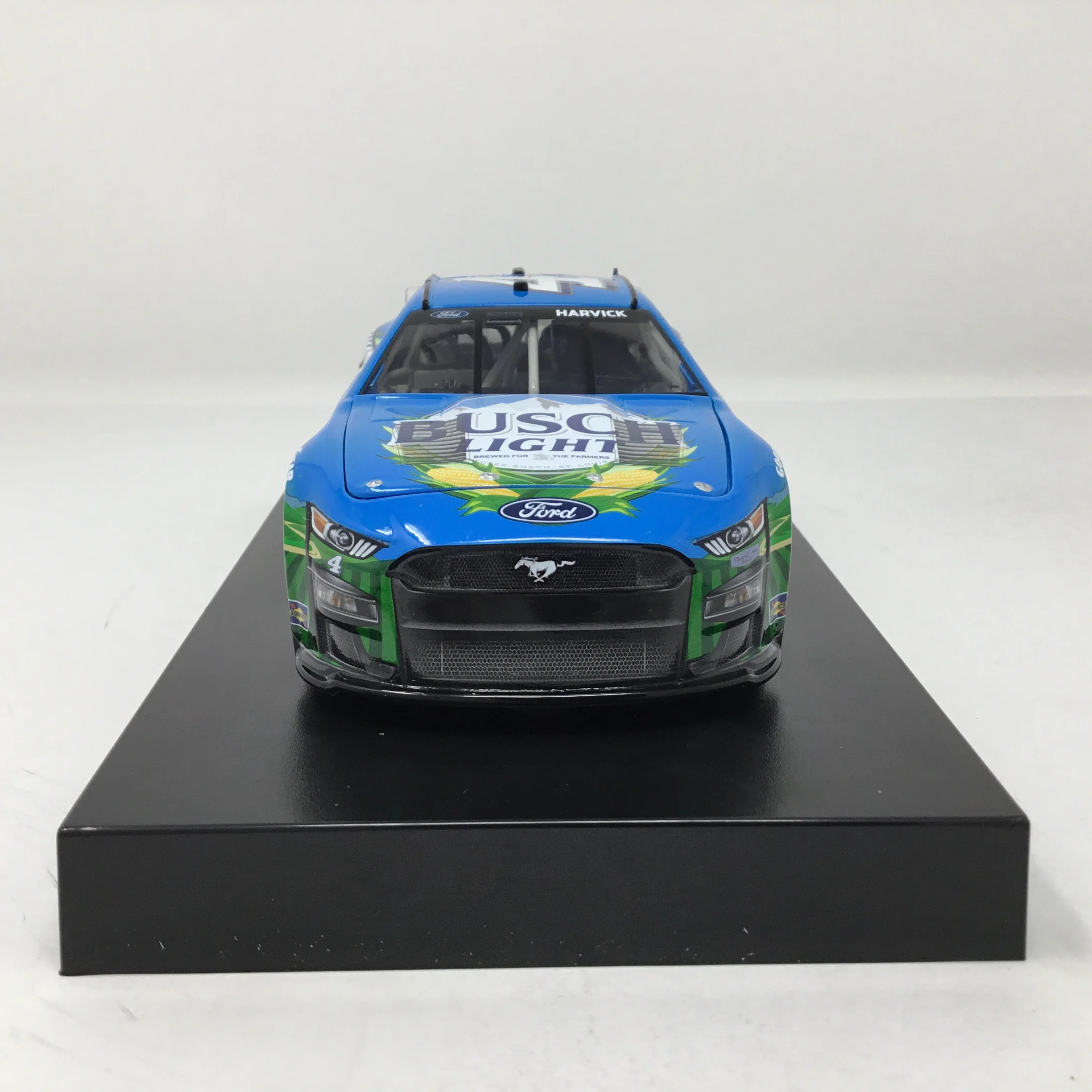 Kevin Harvick 2023 Busch Light Farmers 1:24 Elite Diecast - Image 3