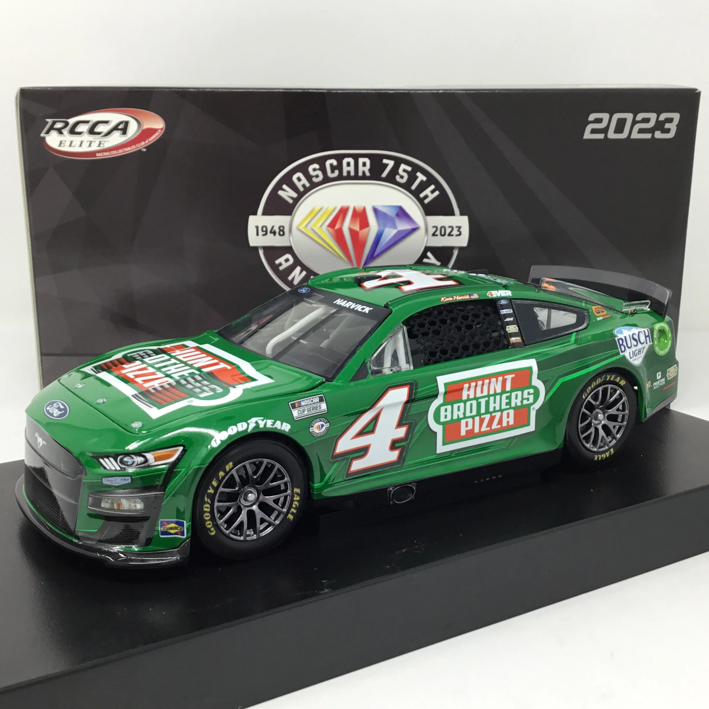 Kevin Harvick 2023 Hunt Brothers Pizza 1:24 Elite Diecast