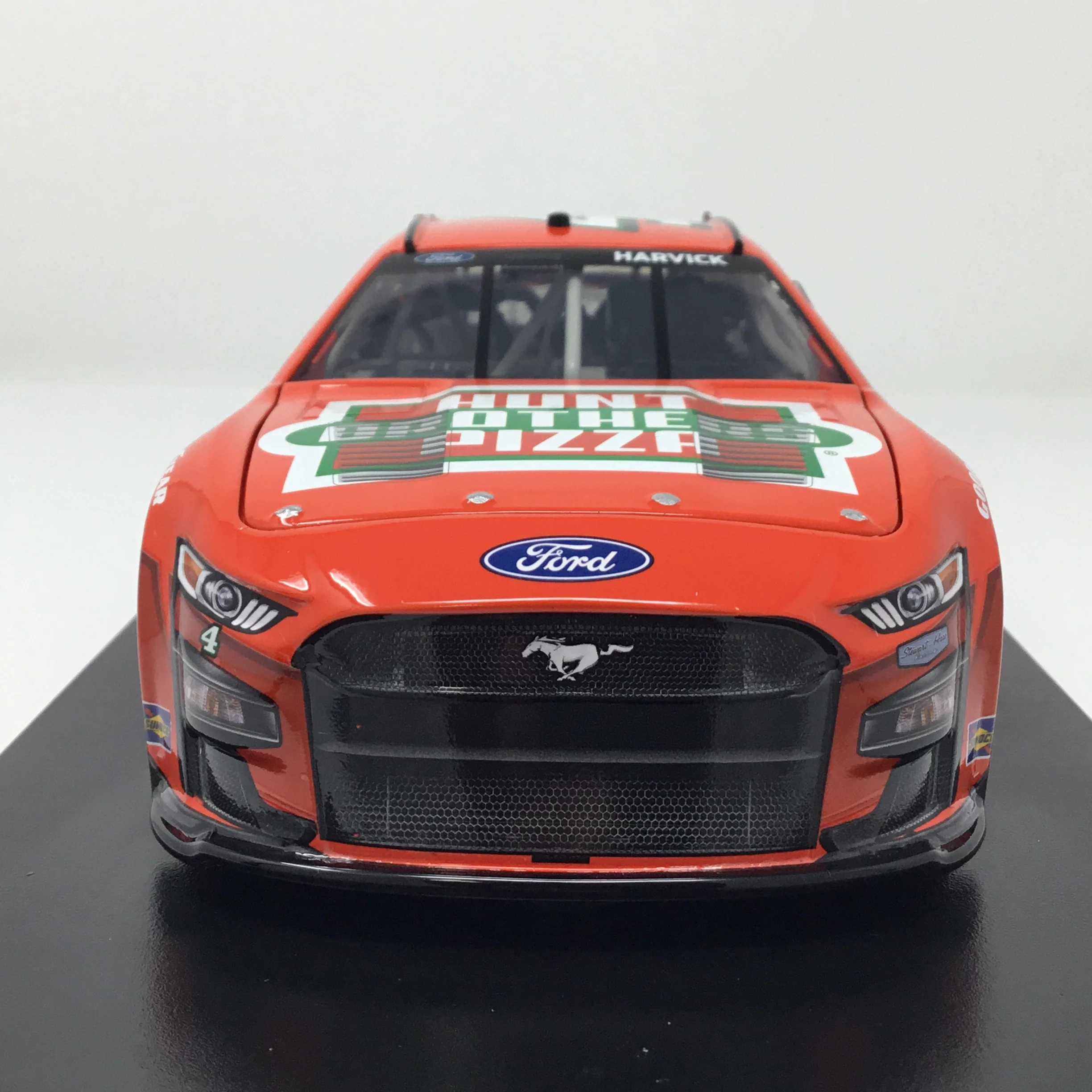 Kevin Harvick 2023 Hunt Brothers Pizza Red 1:24 Elite Diecast - Image 3