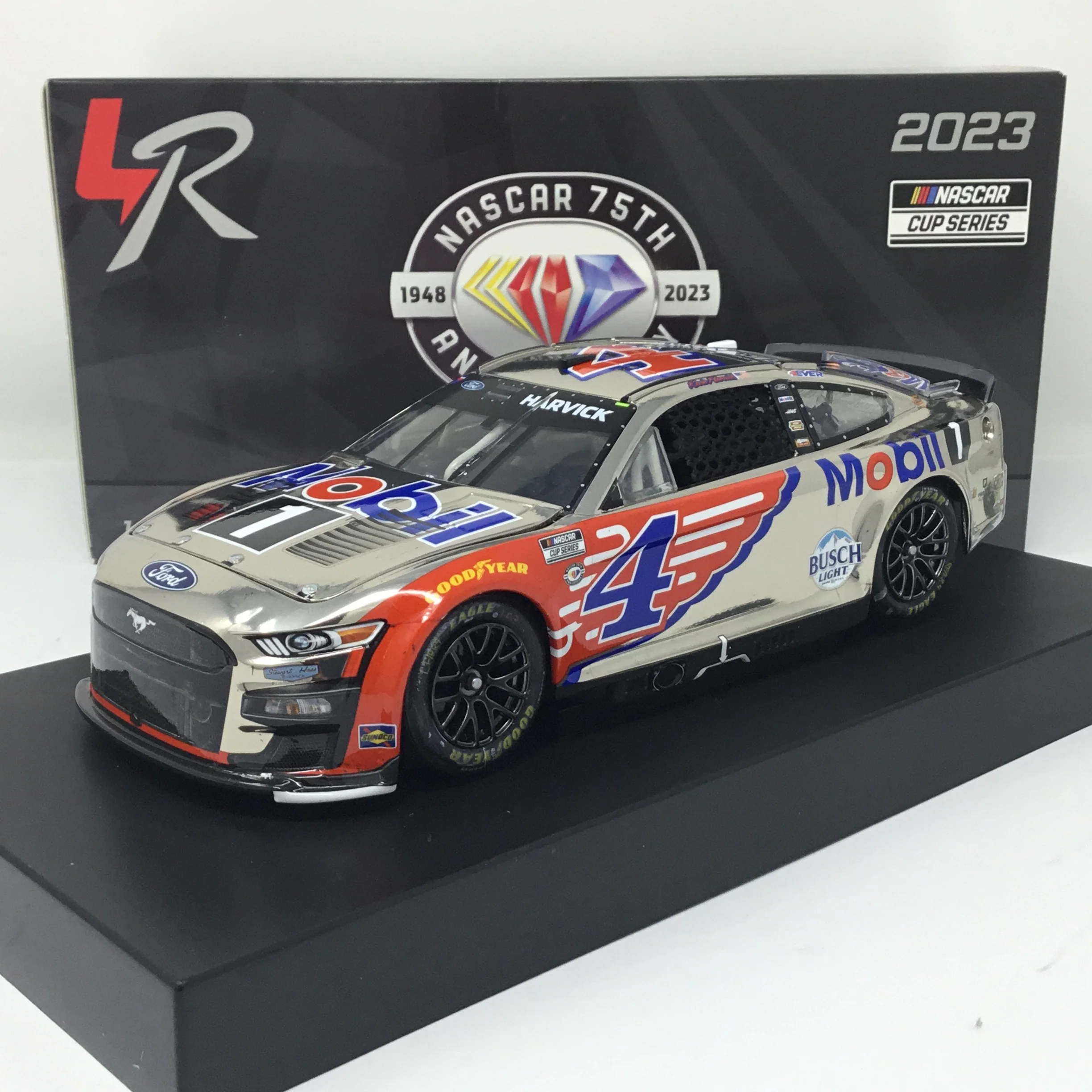 Kevin Harvick 2023 Mobil 1 Wings Indy Raced Version 1:24 Color Chrome Diecast