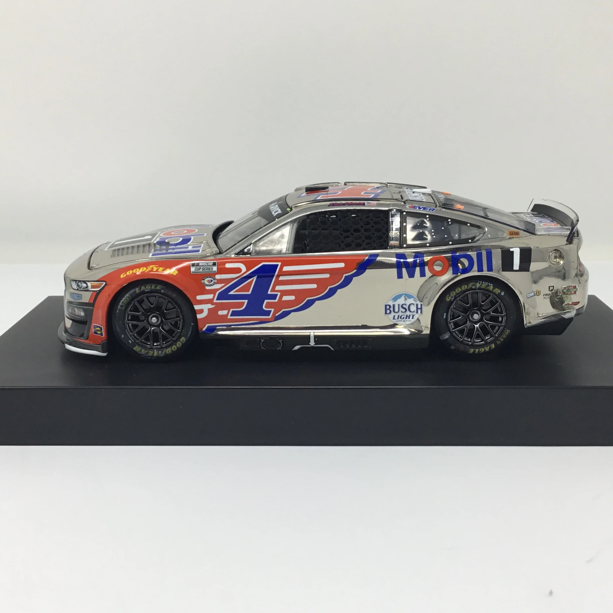 Kevin Harvick 2023 Mobil 1 Wings Indy Raced Version 1:24 Color Chrome Diecast - Image 2