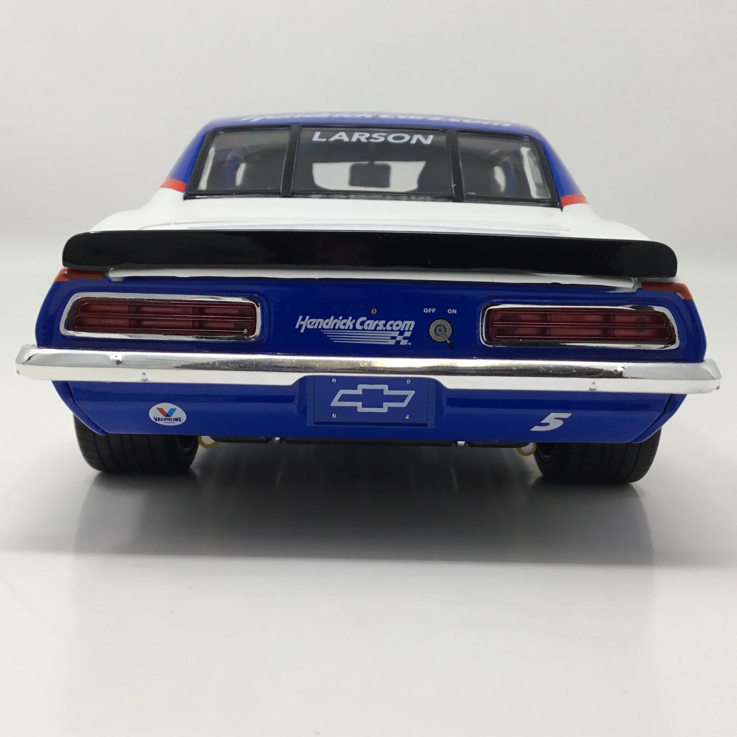 Kyle Larson 1969 HendrickCars.com Chevrolet Camaro Hendrick Motorsports First Win Tribute 1:18 Diecast - Image 5