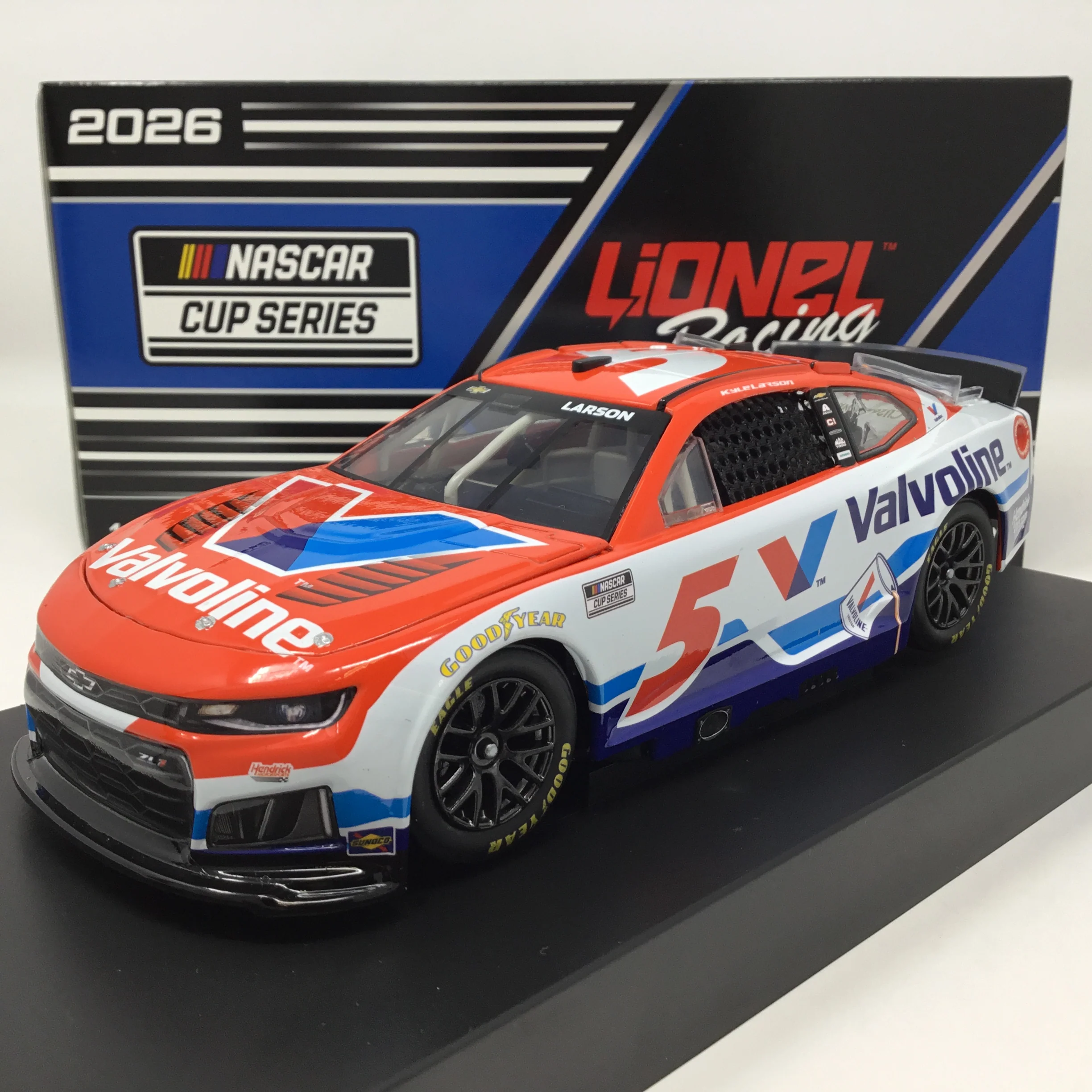 Kyle Larson 2026 Valvoline 1:24 Diecast