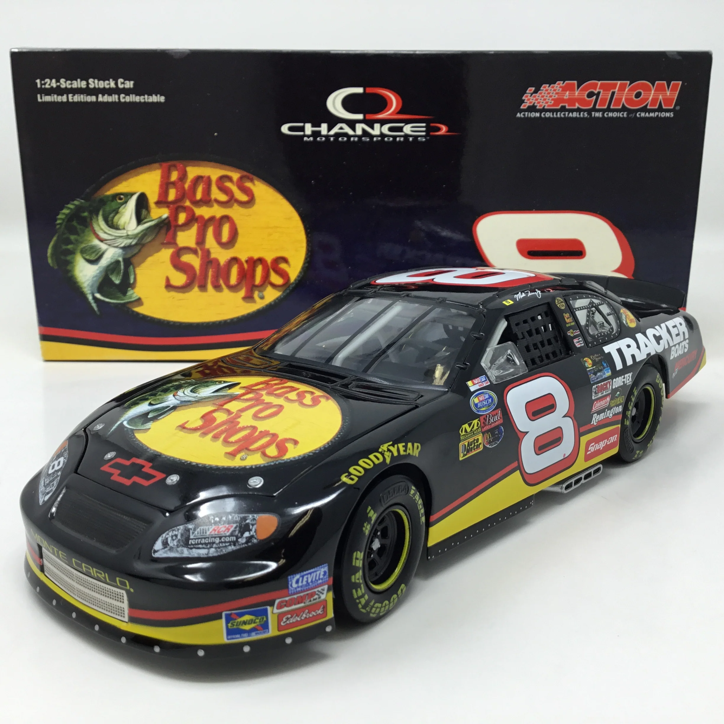 Martin Truex Jr. 2004 Chance 2 / Bass Pro Shops 1:24 Diecast