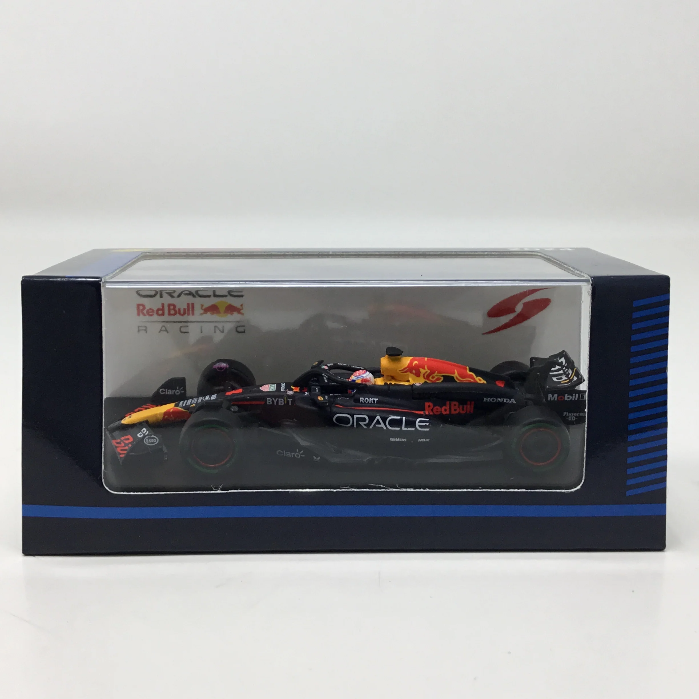 Max Verstappen 2024 Oracle Red Bull Racing RB20 Brazilian GP Spark 1:64 F1 Diecast