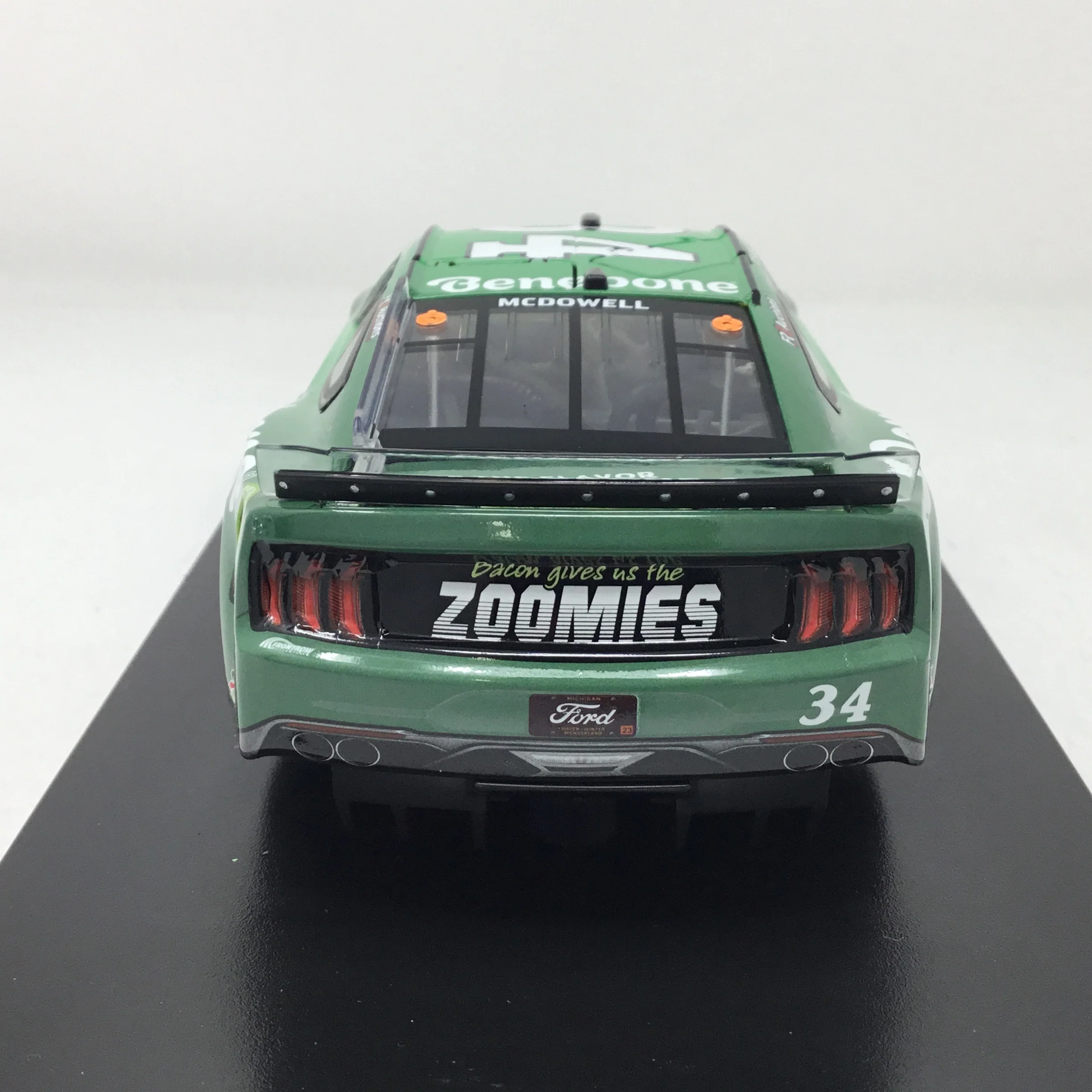 Michael McDowell 2023 Benebone 1:24 Color Chrome Diecast - Image 5