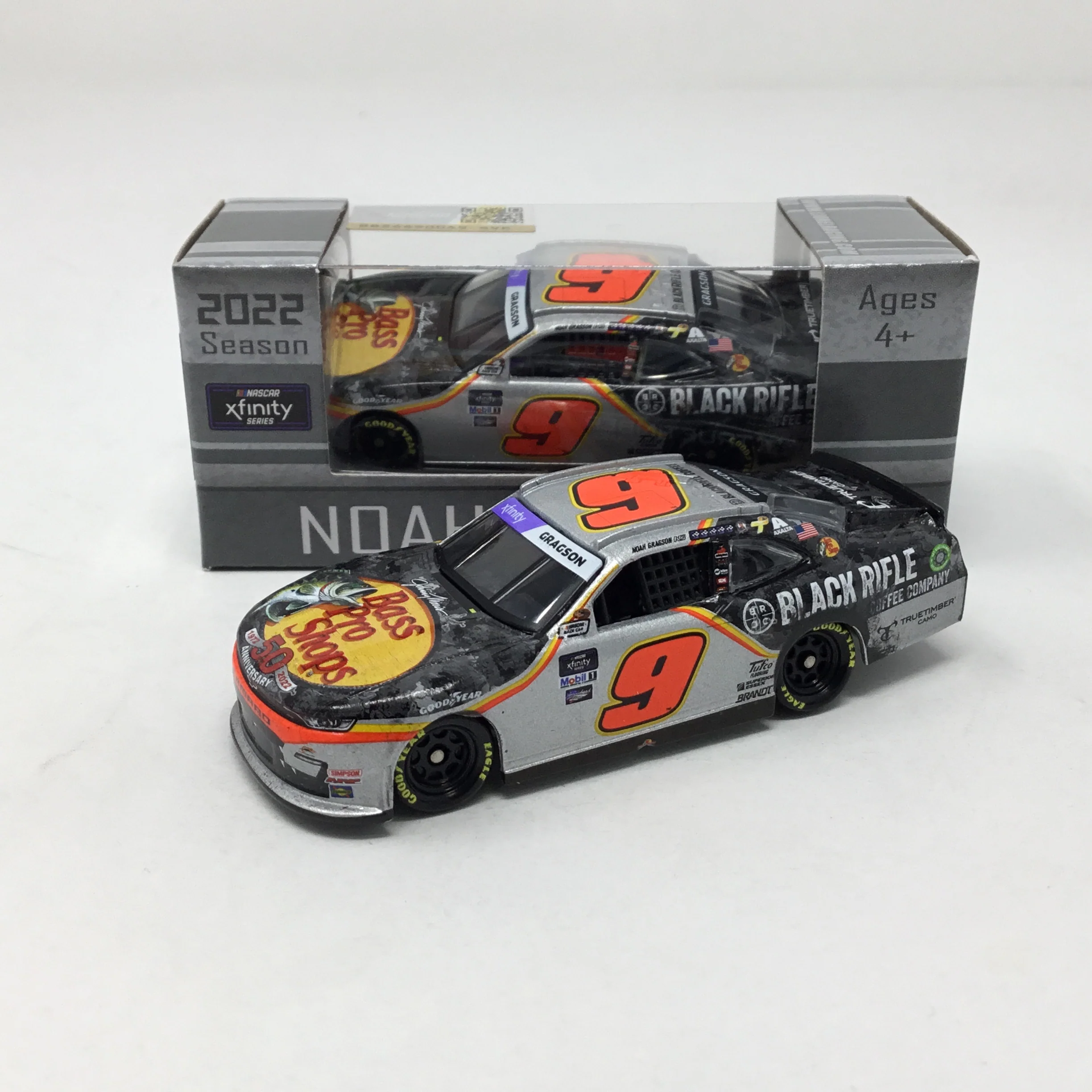 Noah Gragson 2022 Bass Pro Shops Bristol Race Win 1:64 Diecast - Image 2