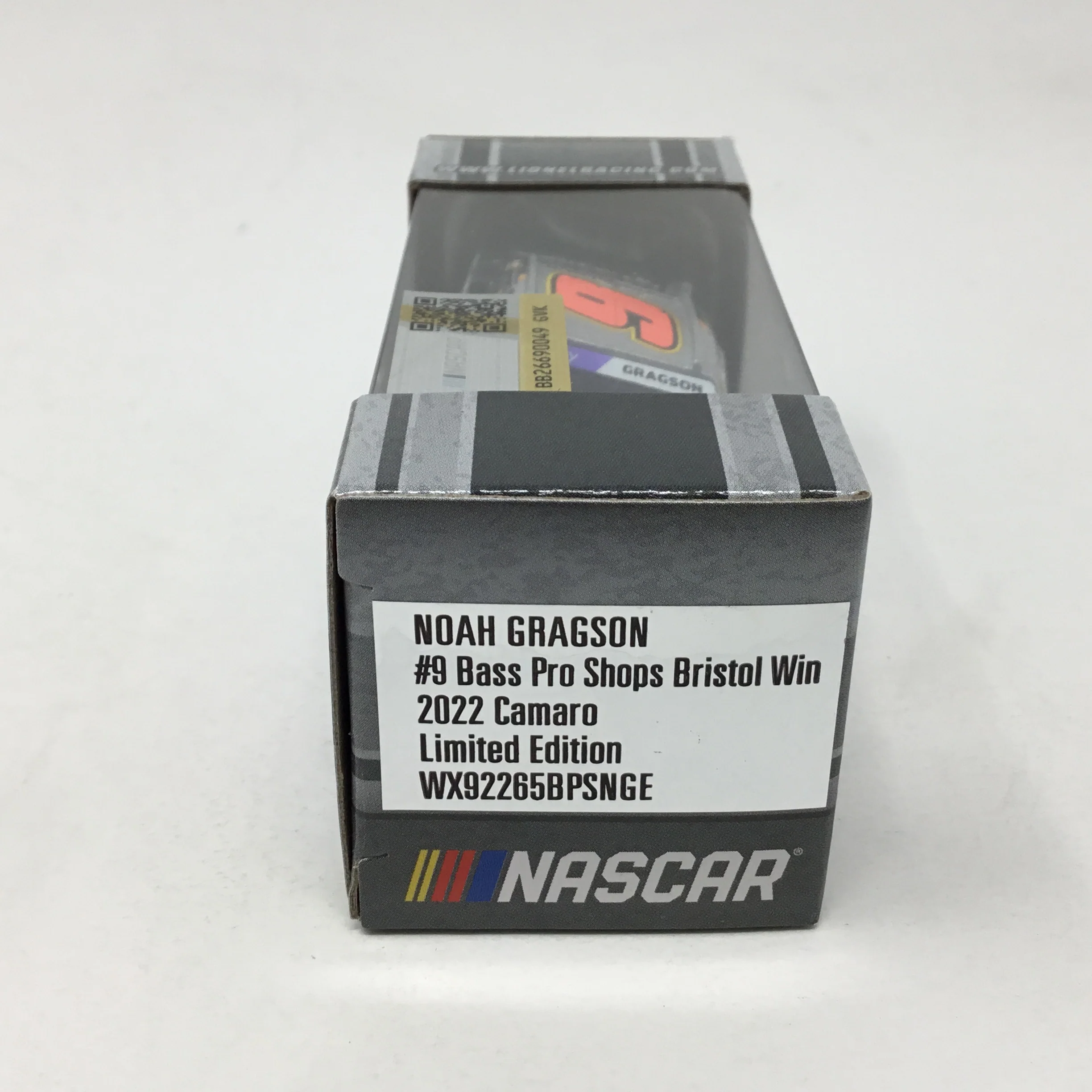 Noah Gragson 2022 Bass Pro Shops Bristol Race Win 1:64 Diecast - Image 3