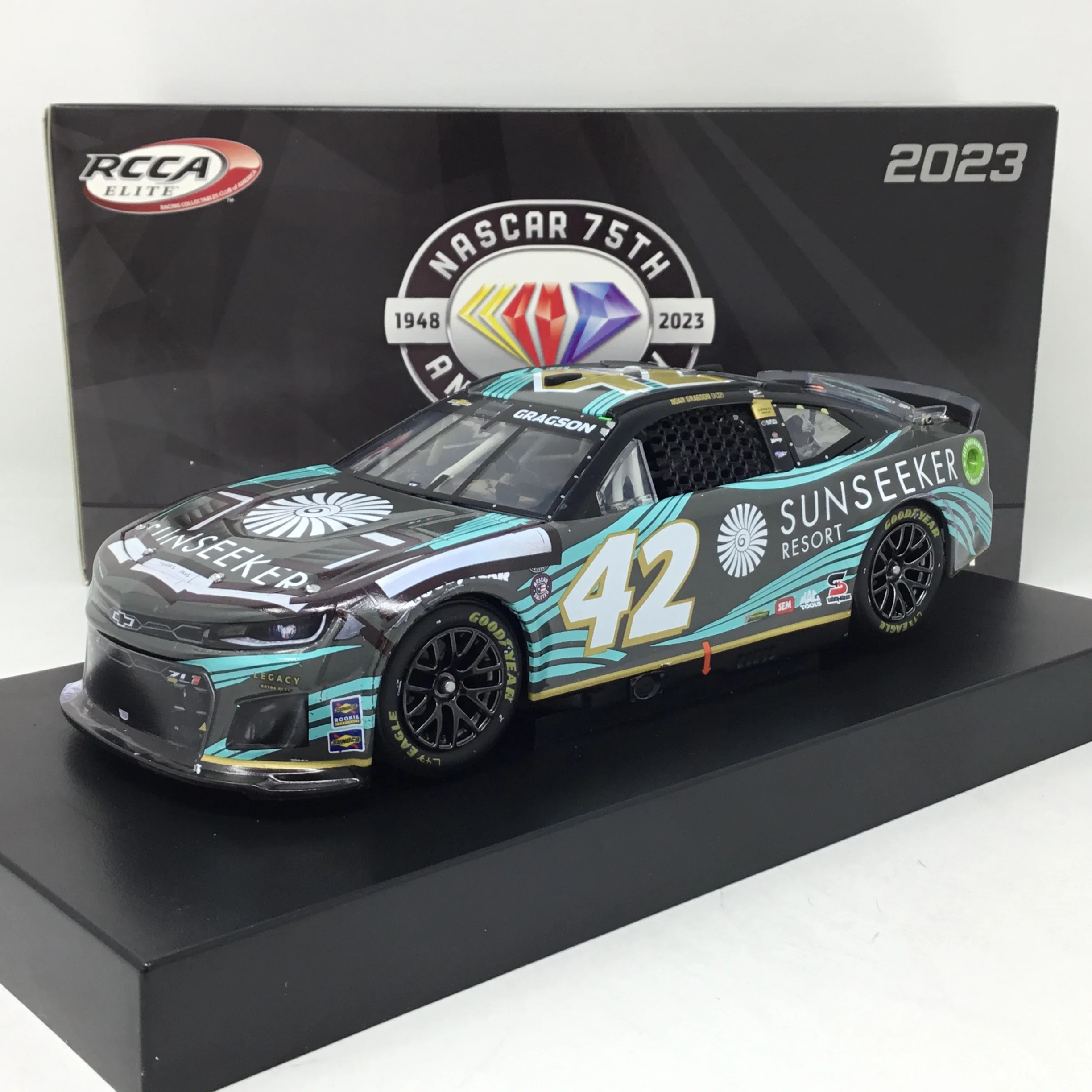 Noah Gragson 2023 Sunseeker Resort North Wilkesboro Checkers or Wreckers 1:24 Elite Diecast