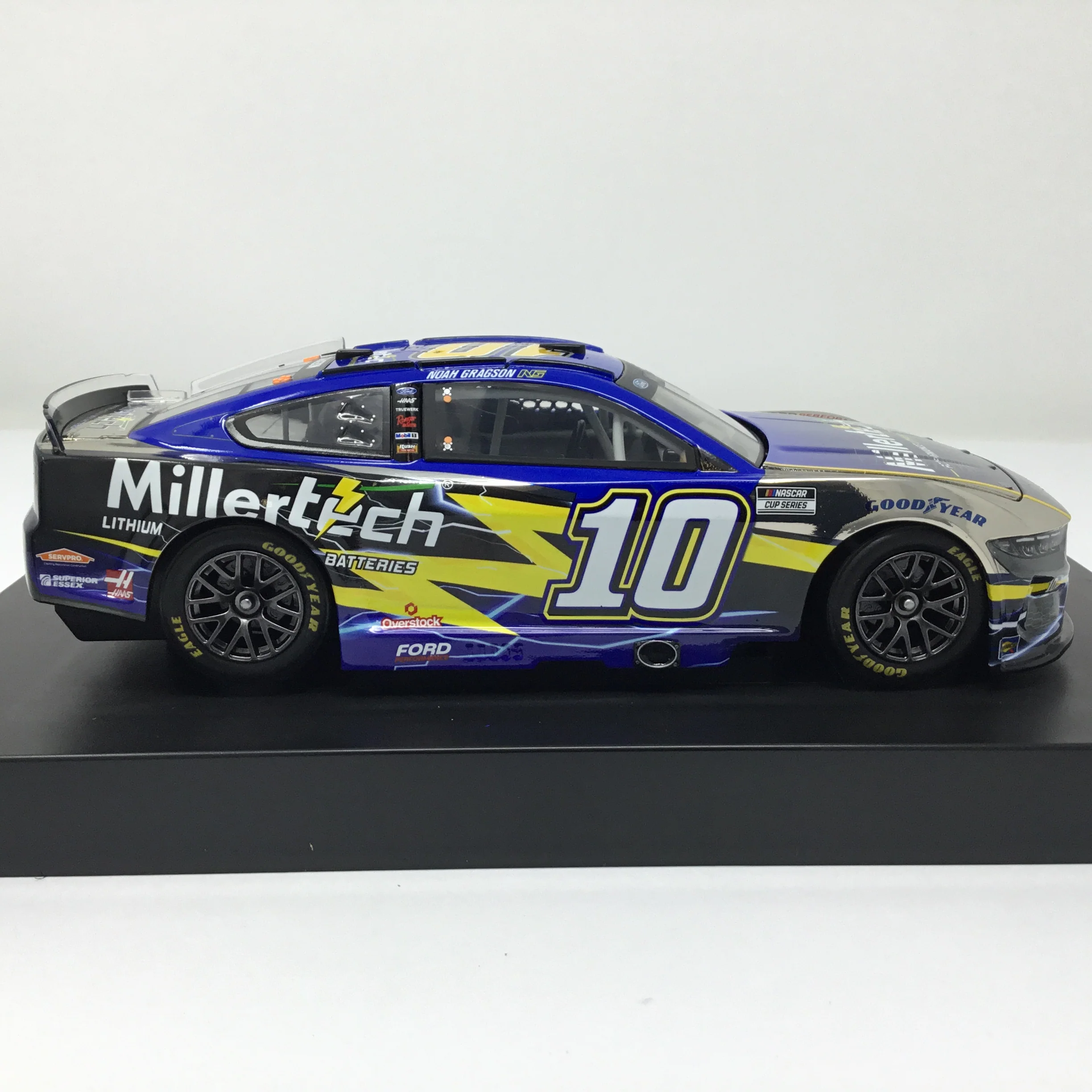 Noah Gragson 2024 MillerTech 1:24 Color Chrome Diecast - Image 4