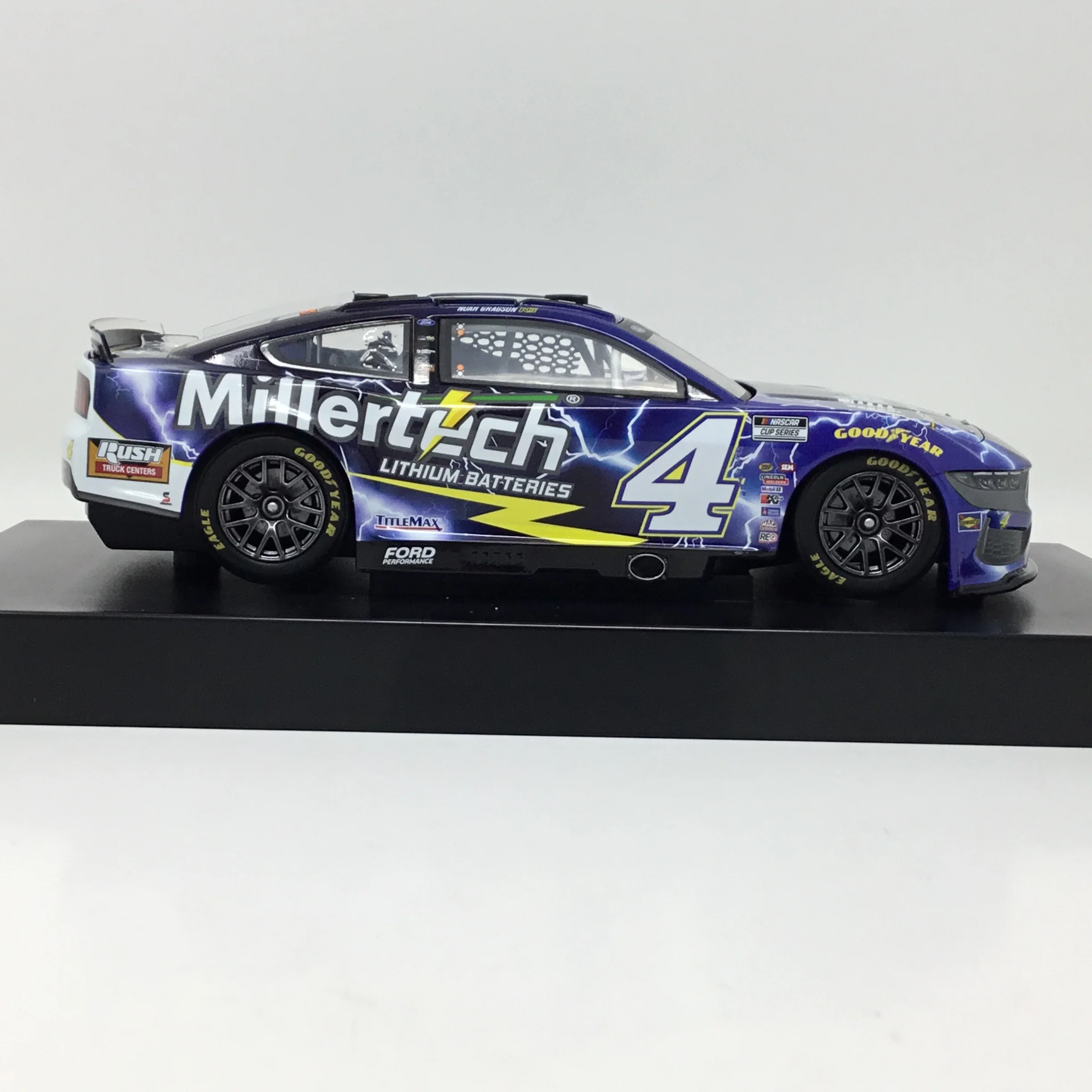 Noah Gragson 2025 Millertech 1:24 Diecast - Image 4