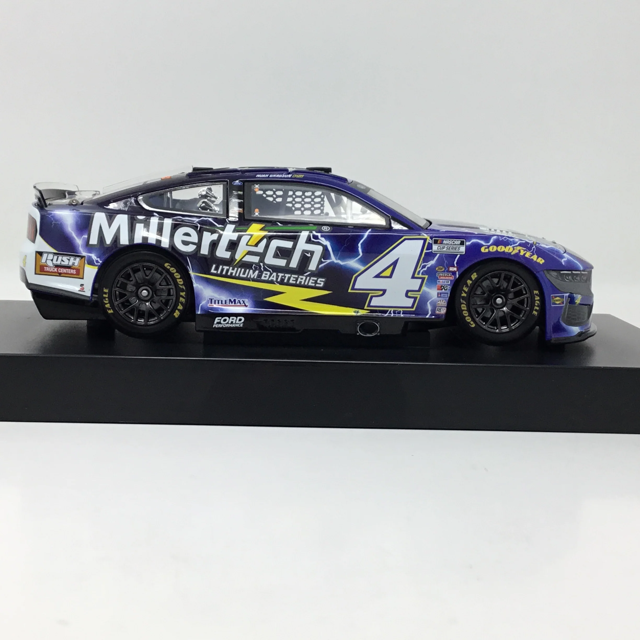 Noah Gragson 2025 Millertech 1:24 Elite Diecast - Image 4