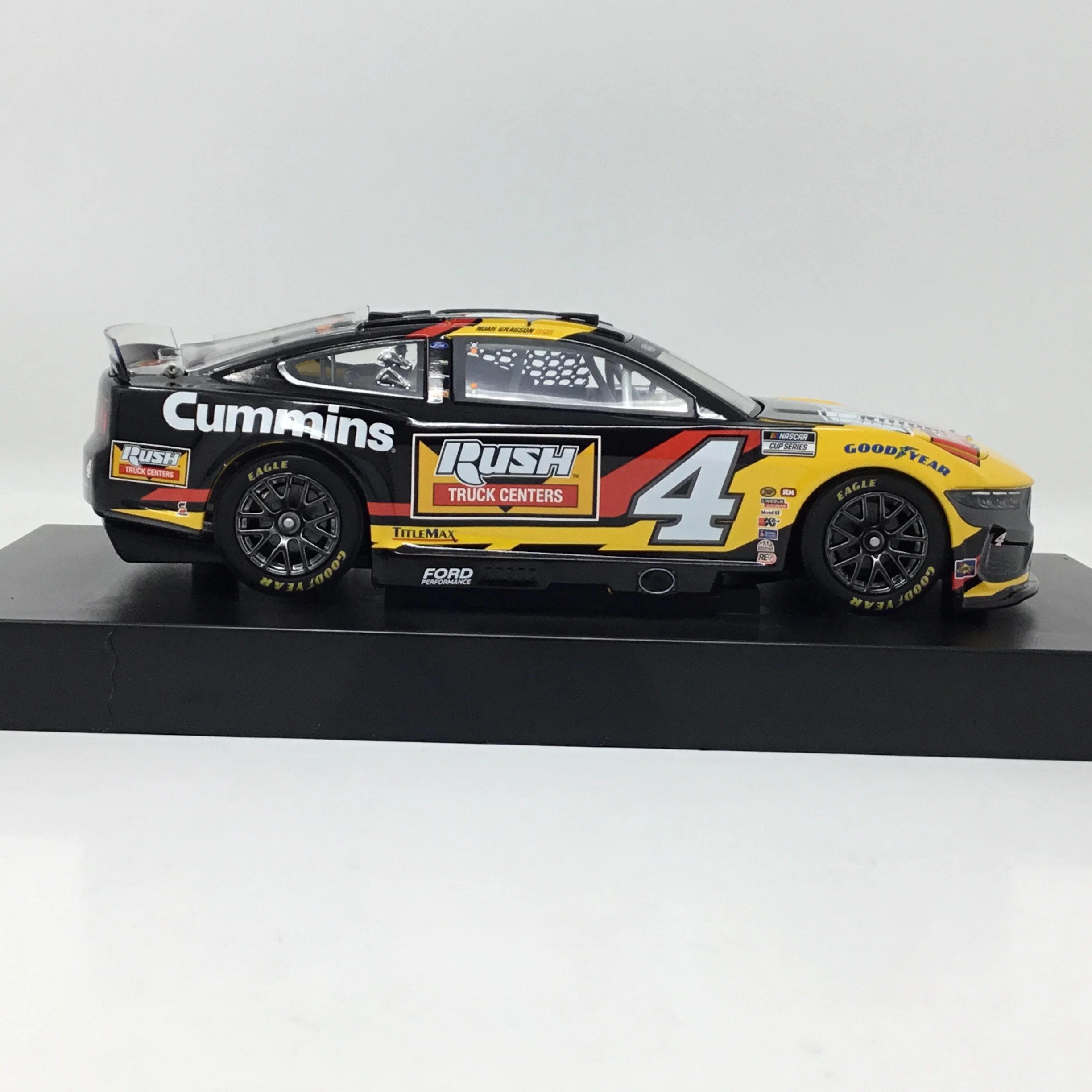 Noah Gragson 2025 Rush Truck Centers 1:24 Elite Diecast - Image 4