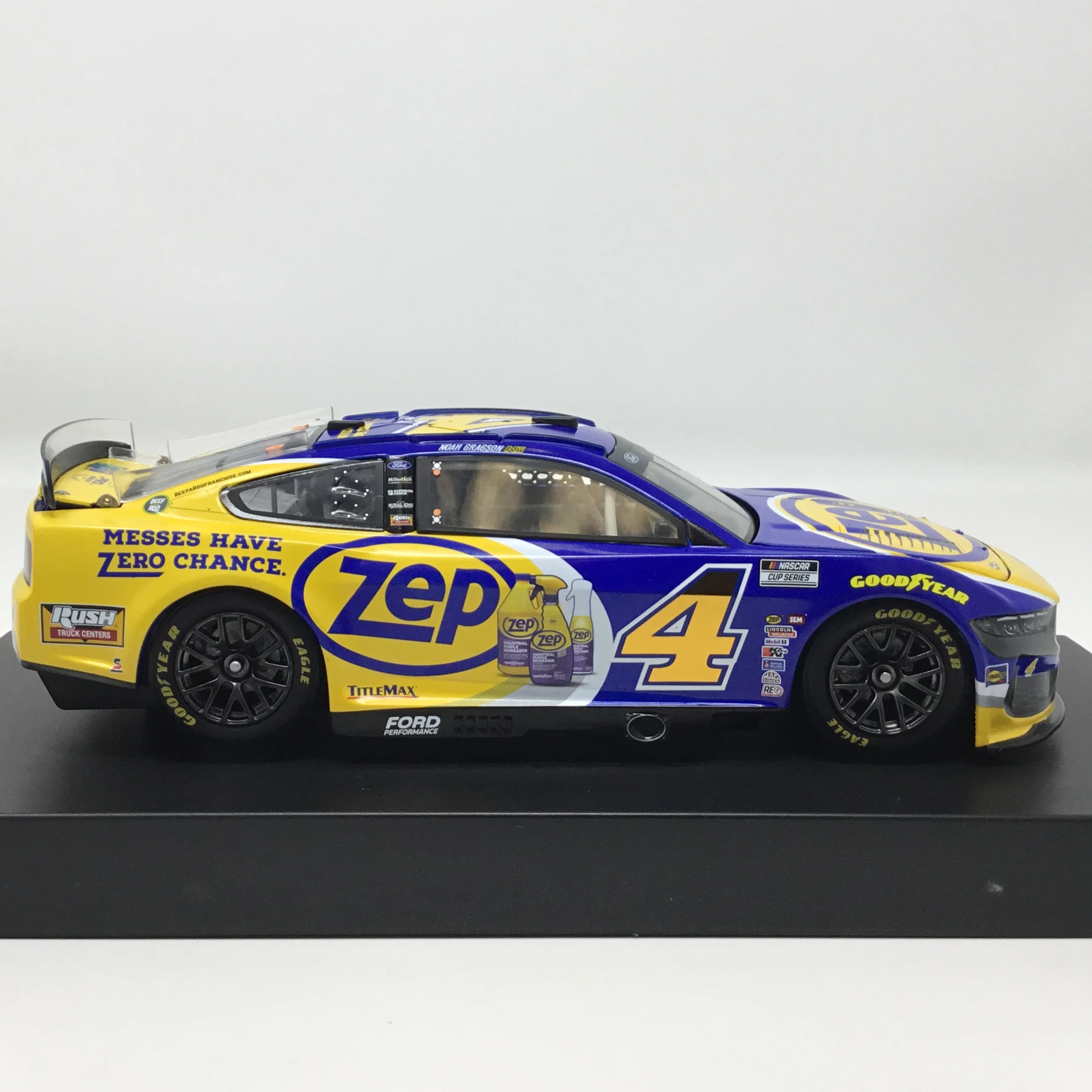 Noah Gragson 2025 Zep Foil Number Elite 1:24 Diecast - Image 4