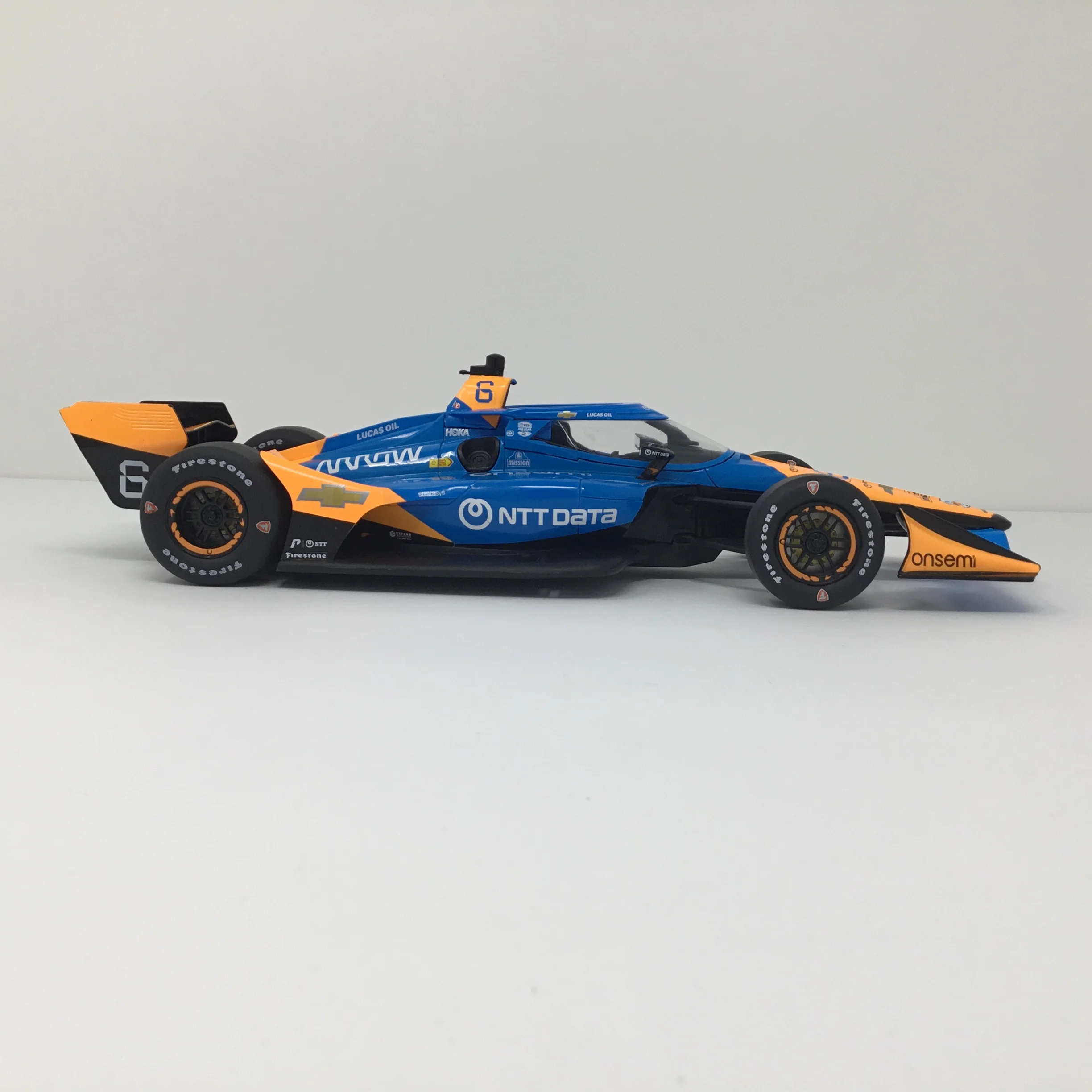 Nolan Siegel 2025 NTT Data / Arrow McLaren 1:18 Diecast - Image 4