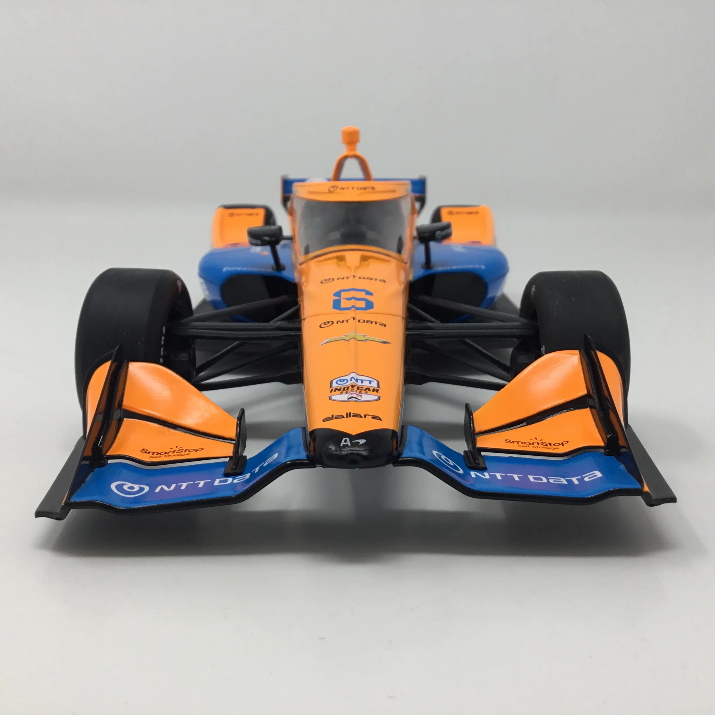 Nolan Siegel 2026 NTT Data / Arrow McLaren 1:18 Diecast - Image 3