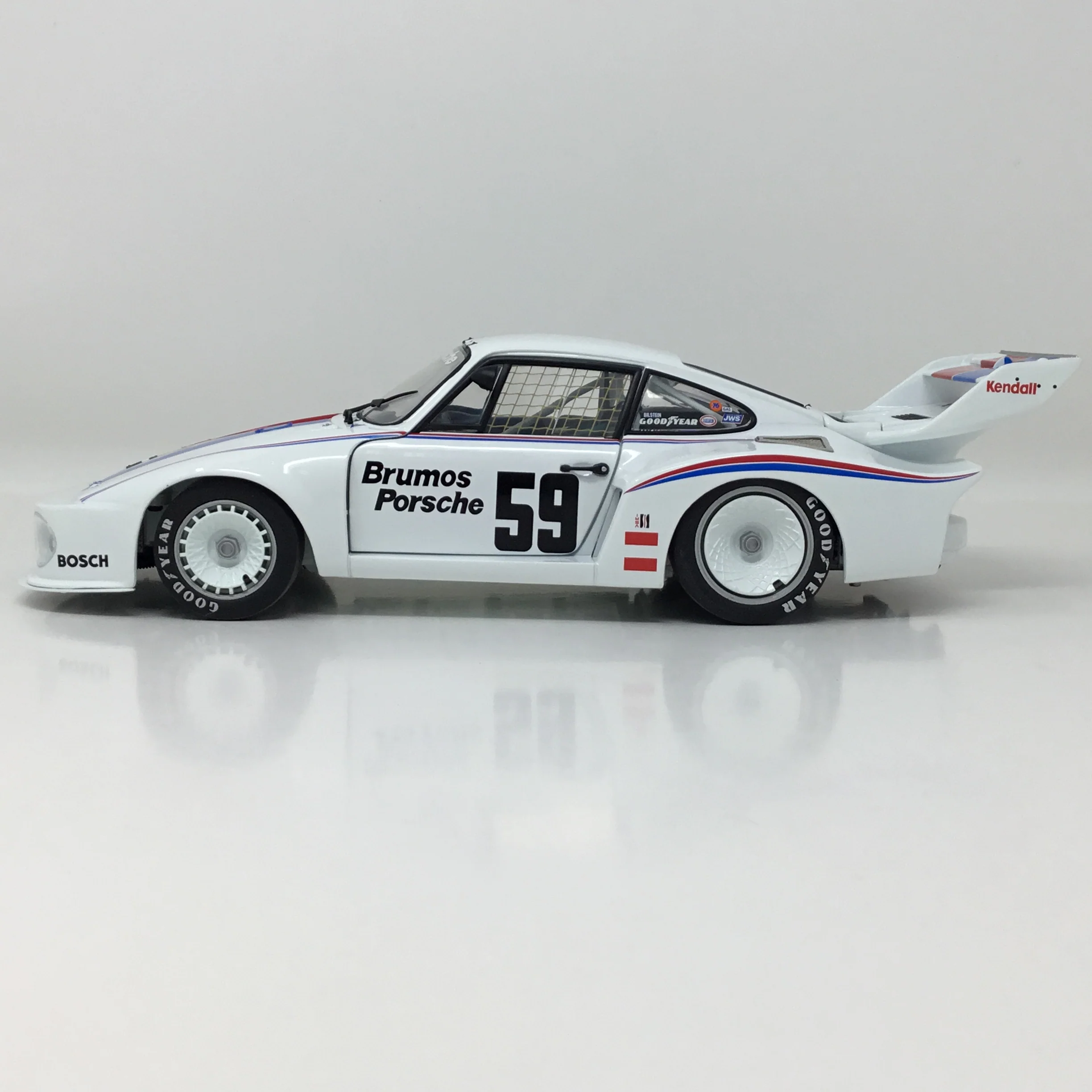 Peter Gregg 1979 Carousel 1 Brumos Racing #59 IMSA GT Champion 1:18 Diecast #5101 - Image 3