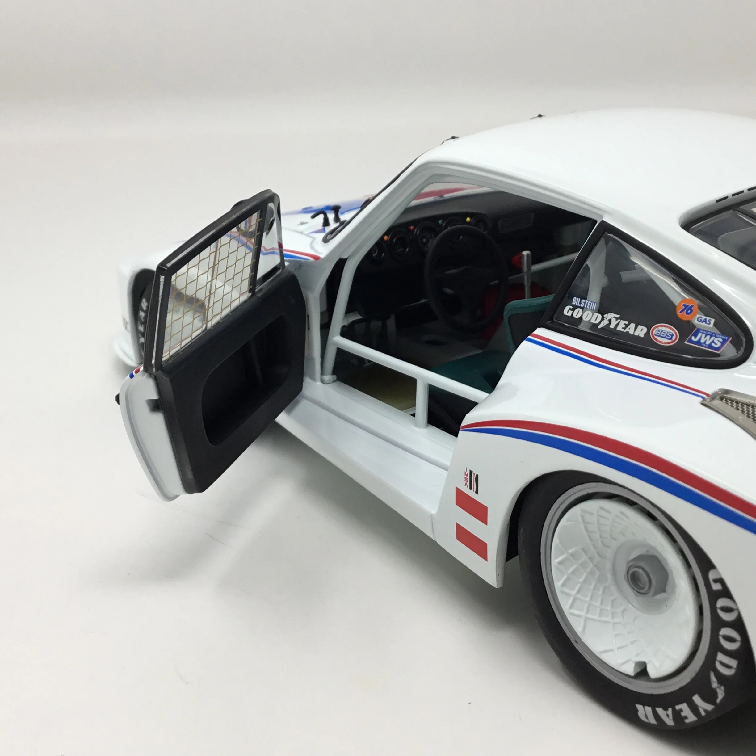 Peter Gregg 1979 Carousel 1 Brumos Racing #59 IMSA GT Champion 1:18 Diecast #5101 - Image 8