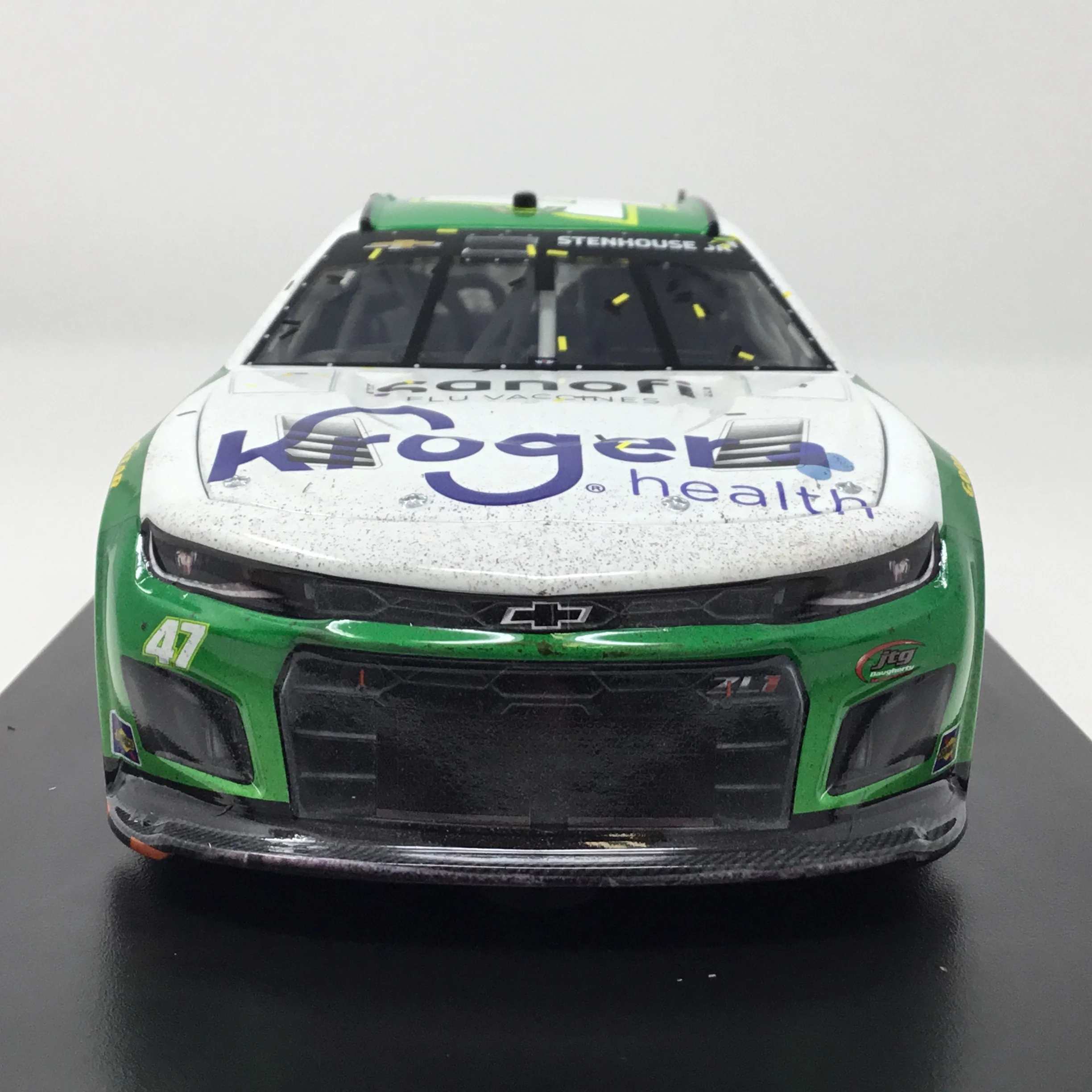 Ricky Stenhouse Jr. 2024 Kroger Health / Palmolive Talladega Race Win 1:24 Diecast - Image 4