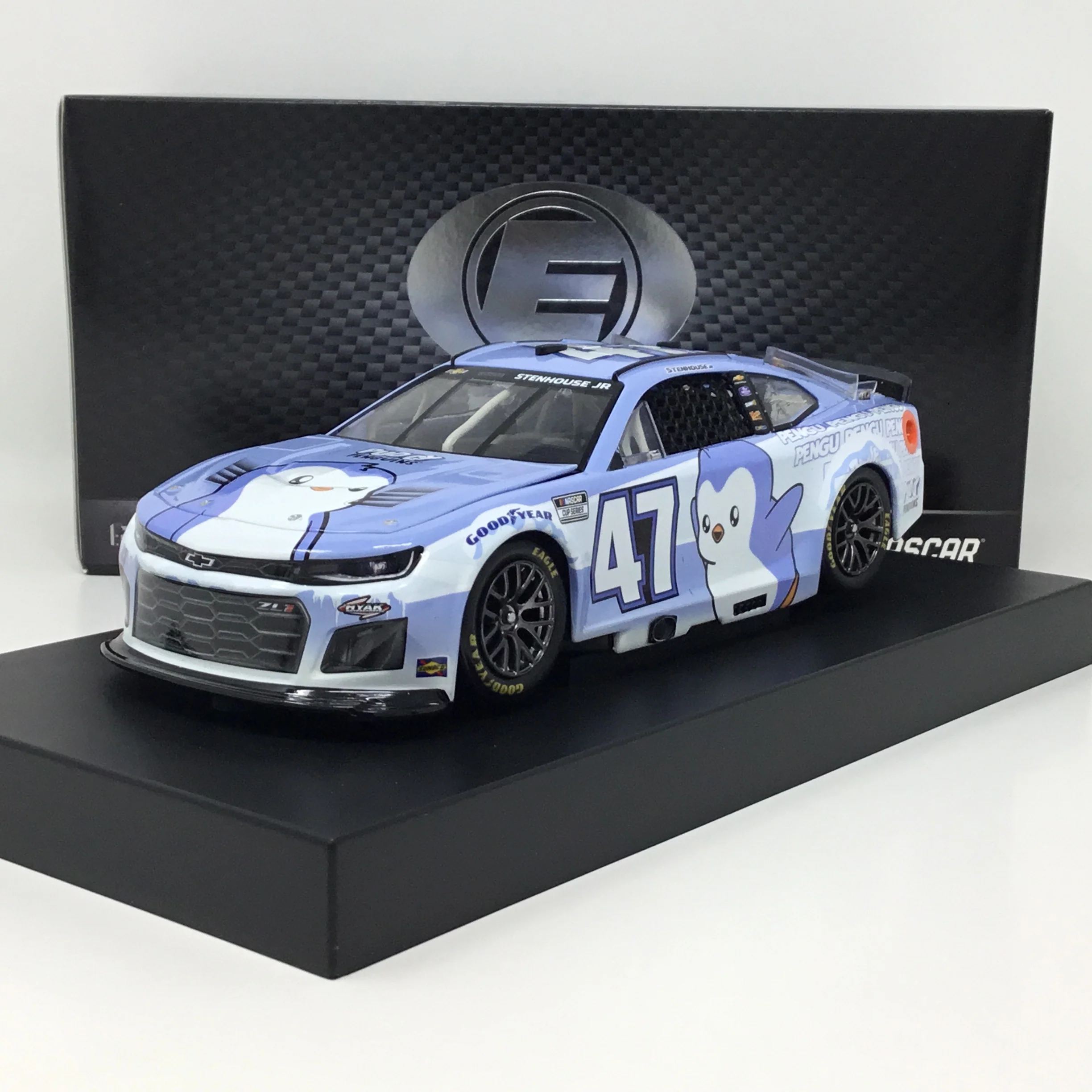 Ricky Stenhouse Jr. 2025 Pudgy Penguins Elite 1:24 Diecast