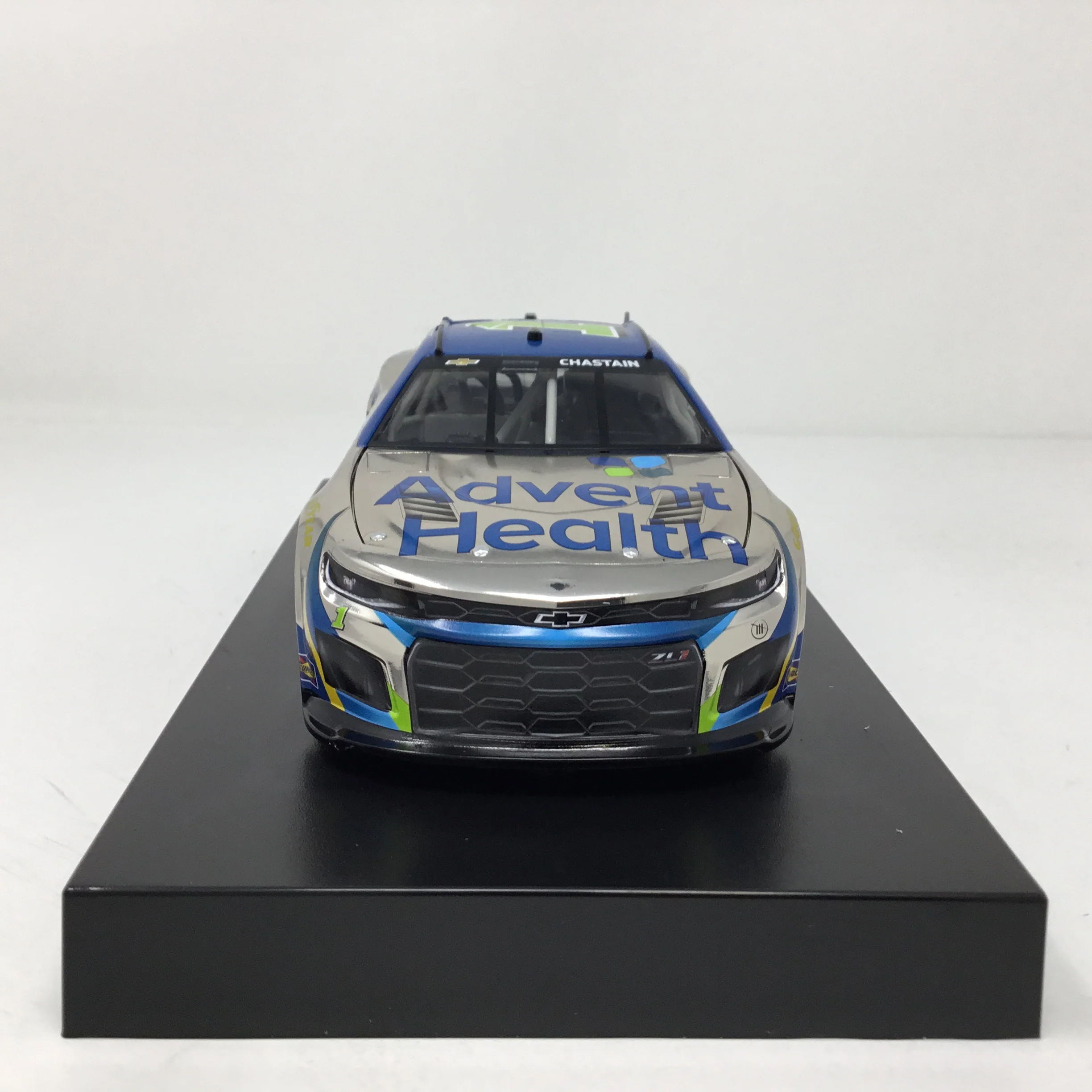 Ross Chastain 2023 Advent Health Foil Number Color Chrome 1:24 Diecast - Image 3