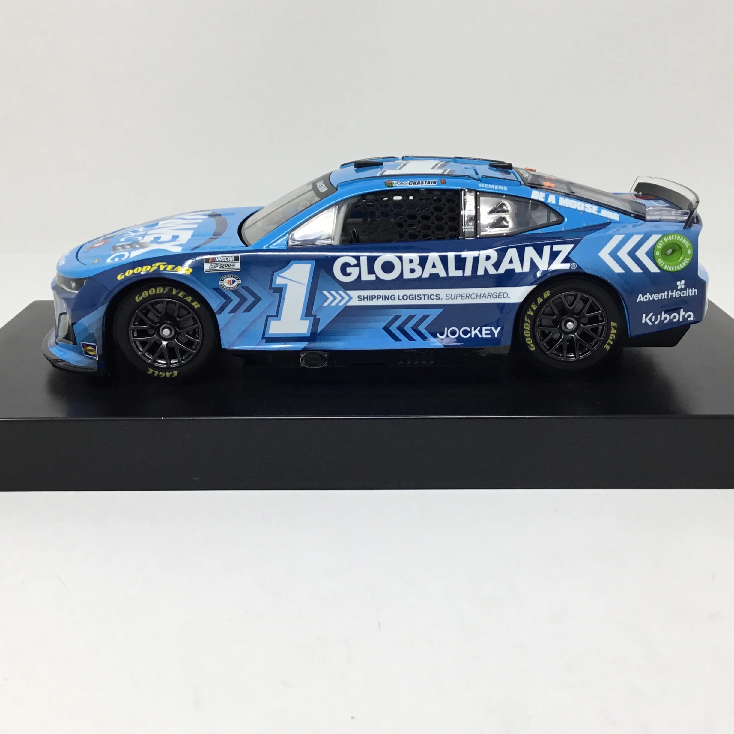 Ross Chastain 2023 Globaltranz 1:24 Diecast - Image 2
