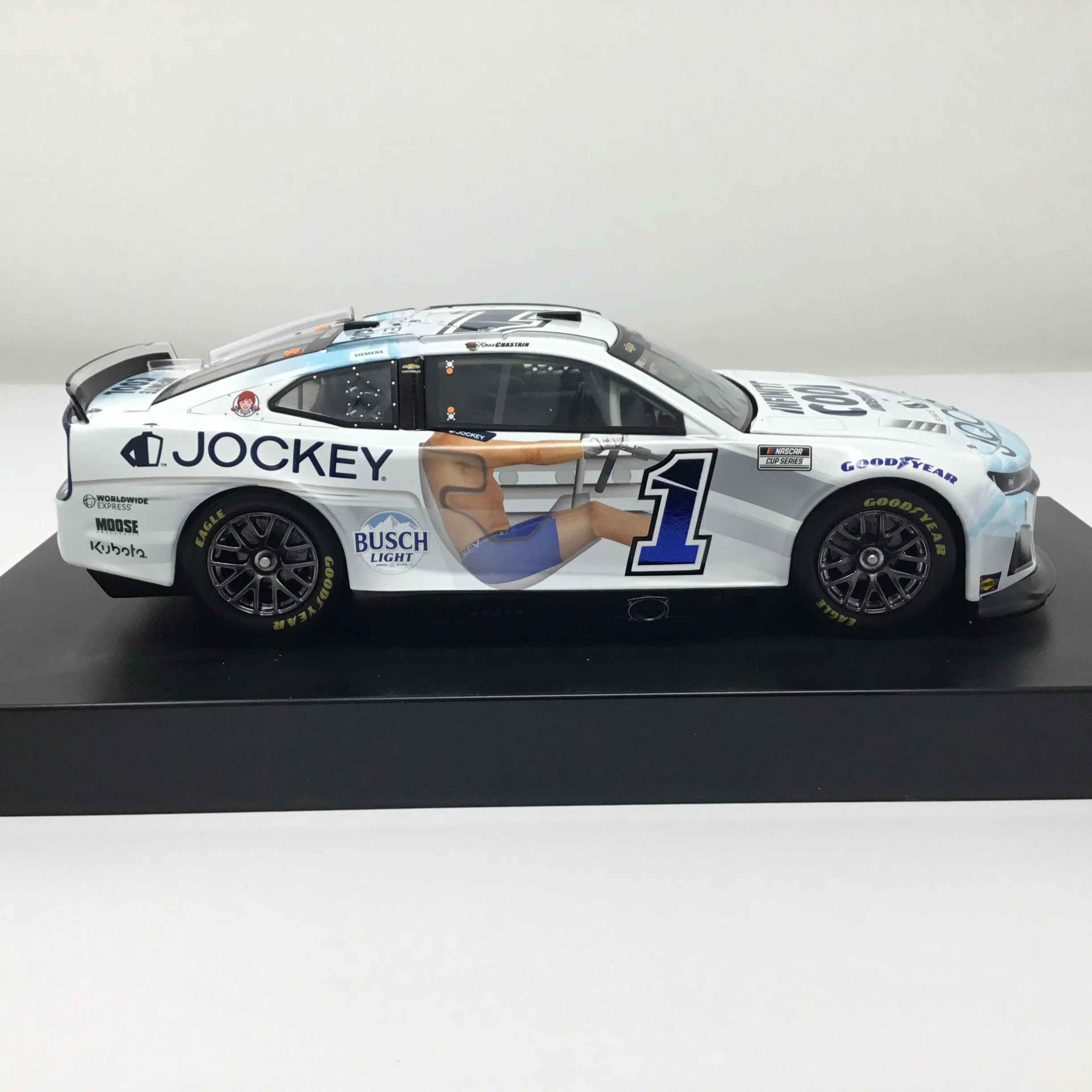 Ross Chastain 2024 Jockey Infinite Cool Foil Number 1:24 Autographed Diecast - Image 4