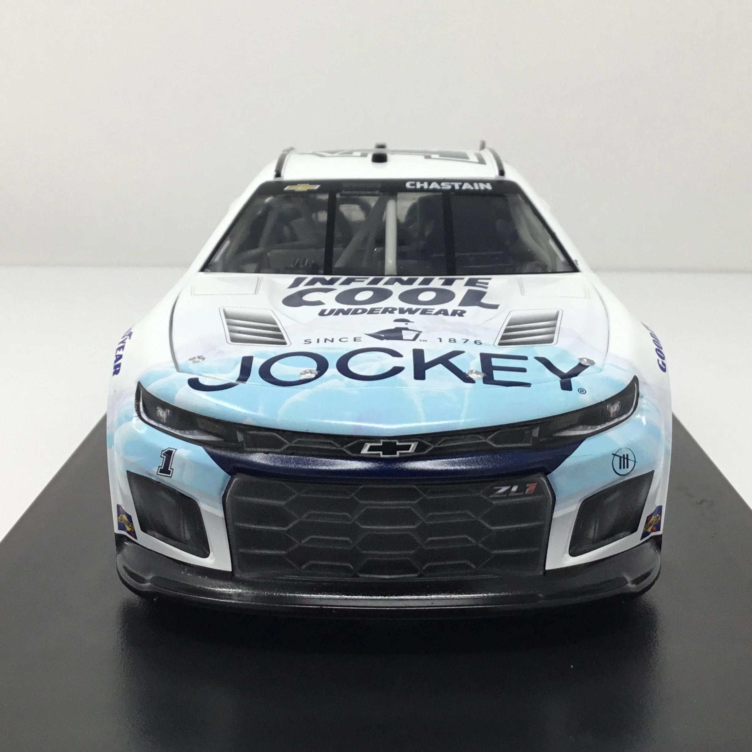 Ross Chastain 2024 Jockey Infinite Cool Foil Number 1:24 Diecast - Image 3