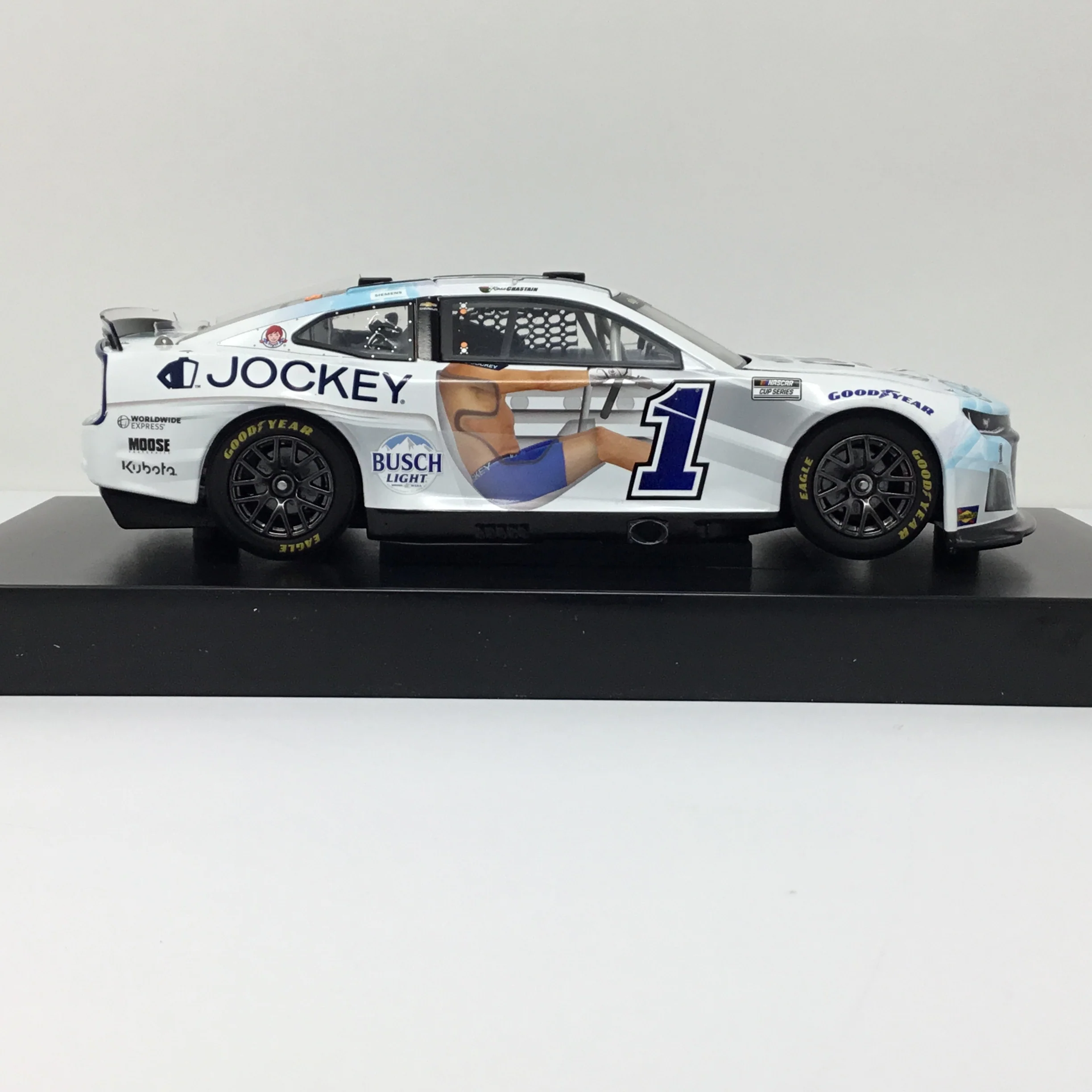 Ross Chastain 2024 Jockey Infinite Cool Foil Number 1:24 Elite Diecast - Image 4