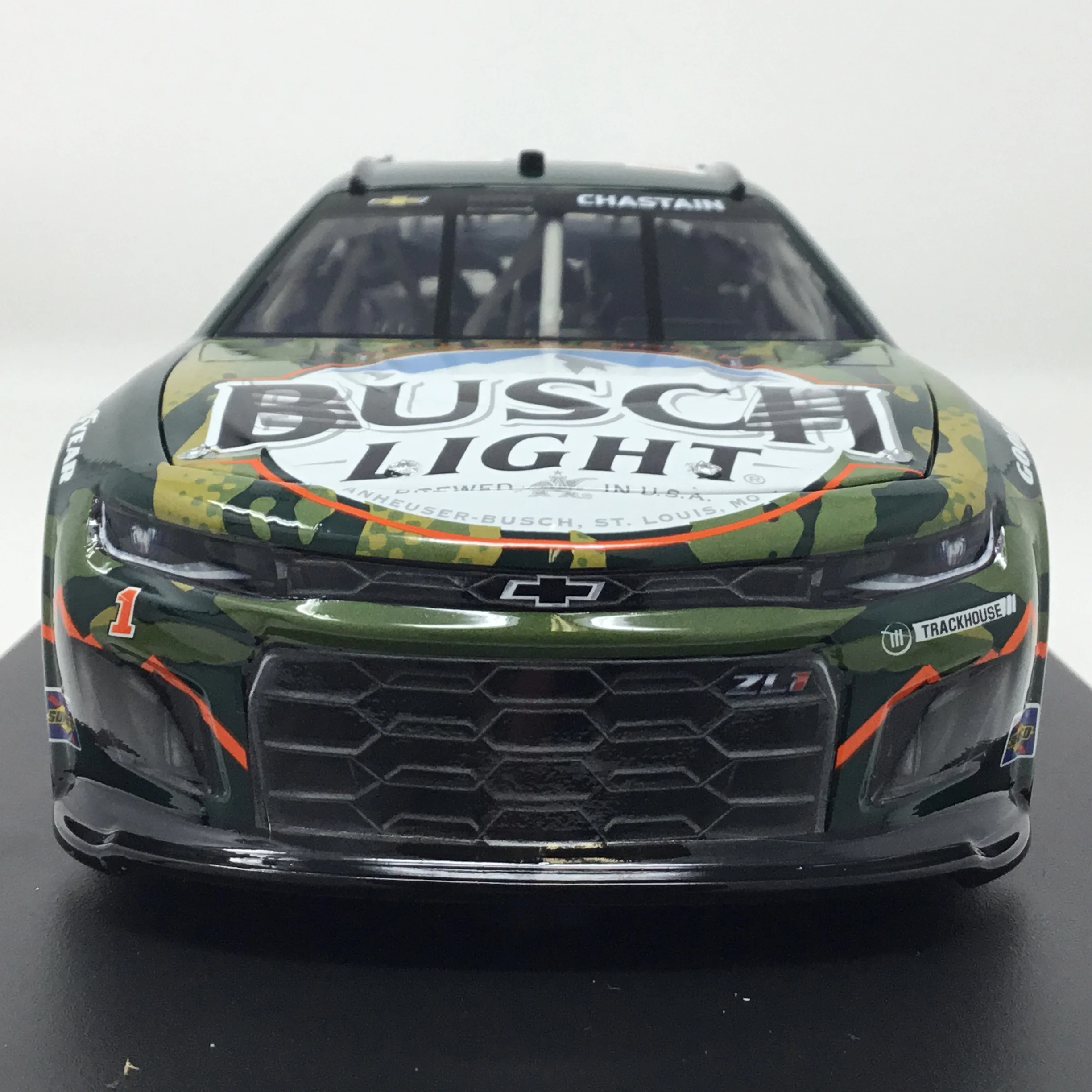 Ross Chastain 2025 Busch Light Camo 1:24 Diecast - Image 3