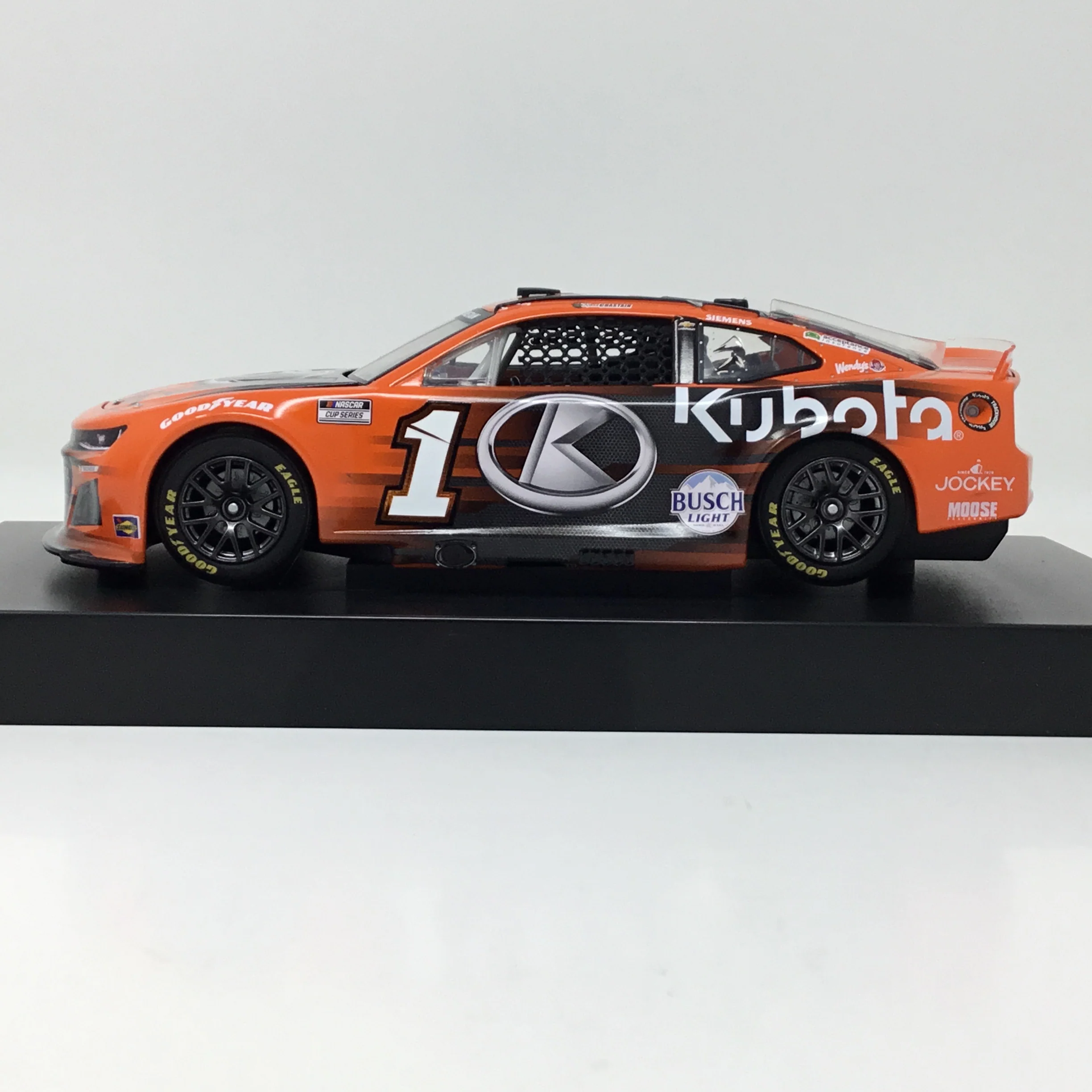 Ross Chastain 2025 Kubota 1:24 Diecast - Image 2