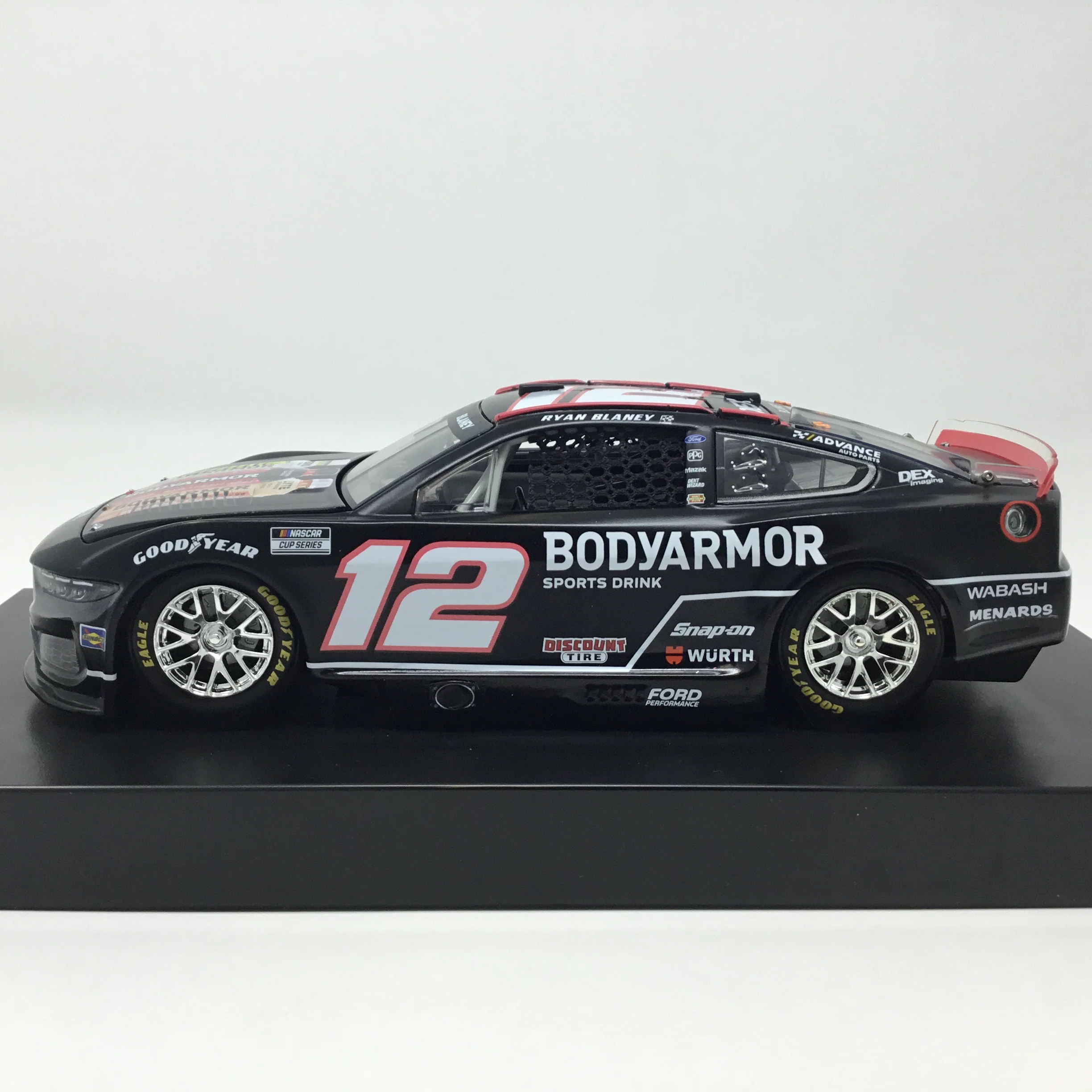 Ryan Blaney 2025 BodyArmor Black Elite 1:24 Diecast - Image 2