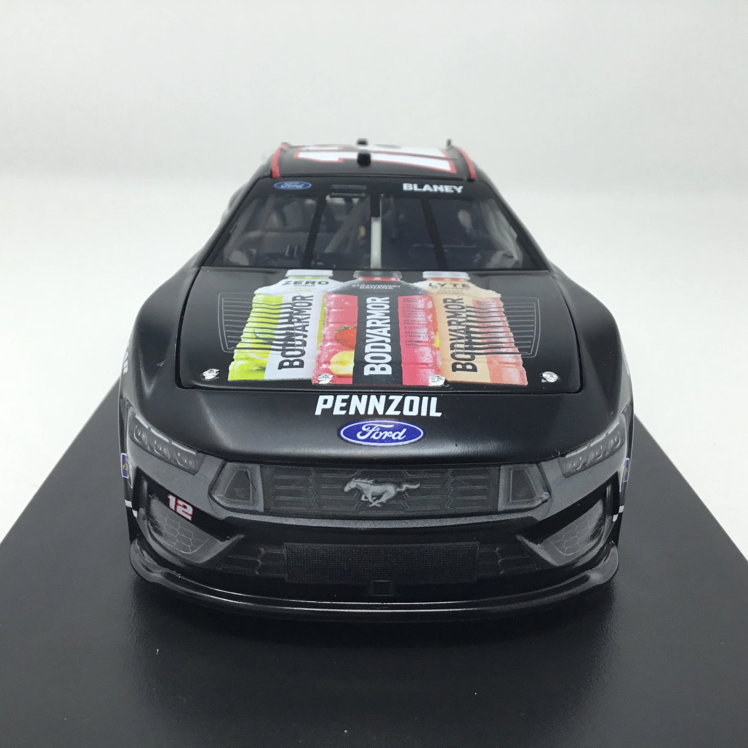 Ryan Blaney 2025 BodyArmor Black Elite 1:24 Diecast - Image 3
