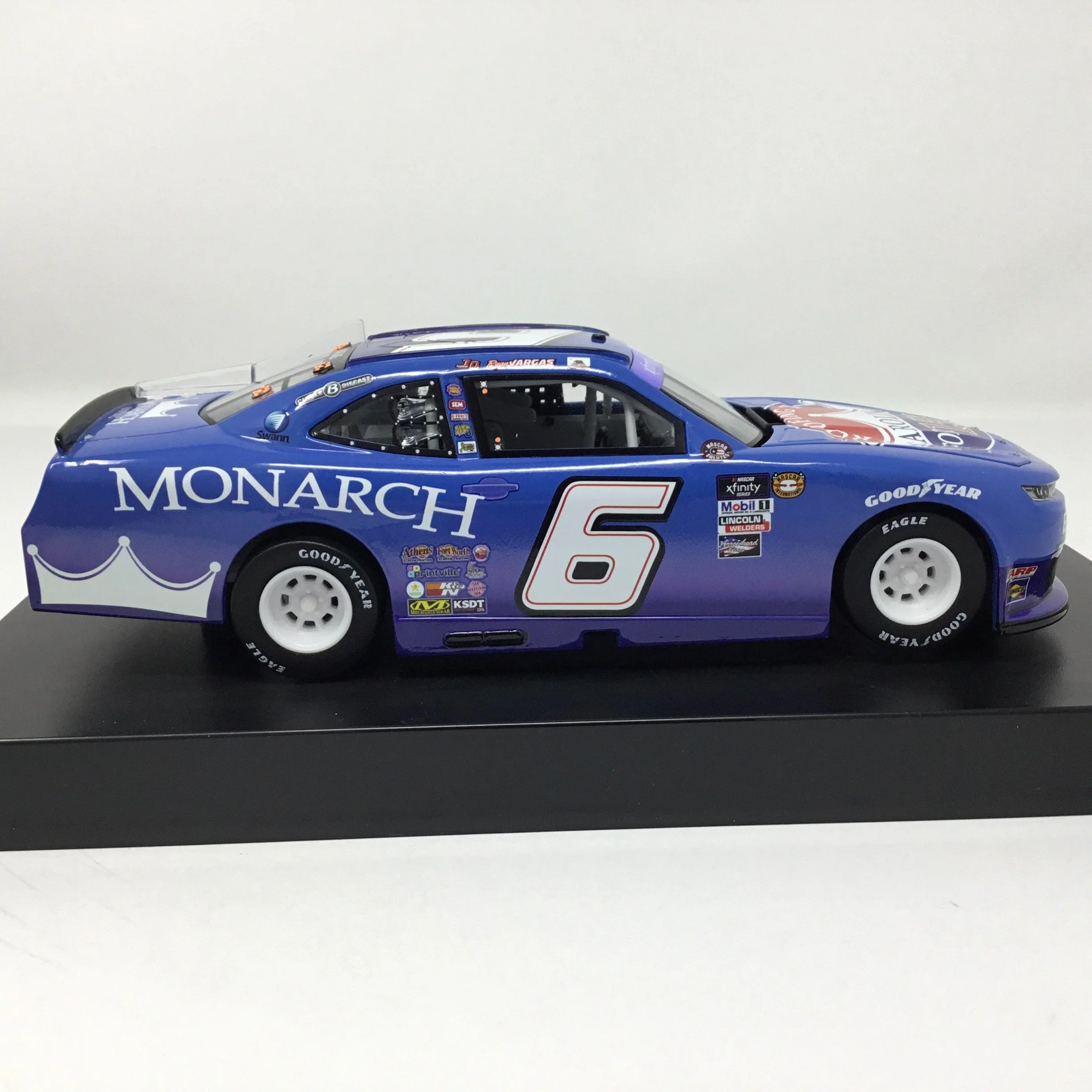 Ryan Vargas 2022 Monarch Roofing Darlington Throwback 1:24 Diecast - Image 4