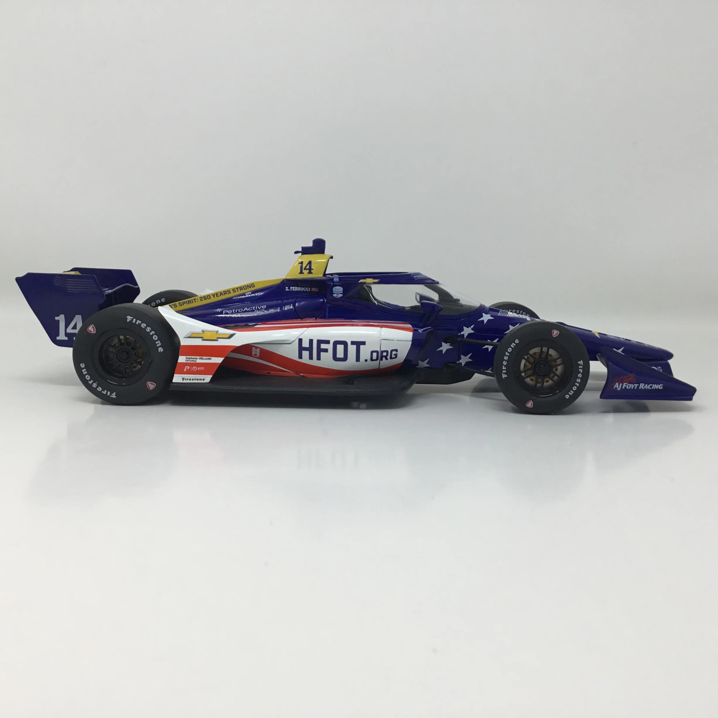 Santino Ferrucci 2026 Homes For Our Troops / AJ Foyt Racing 1:18 Diecast - Image 4