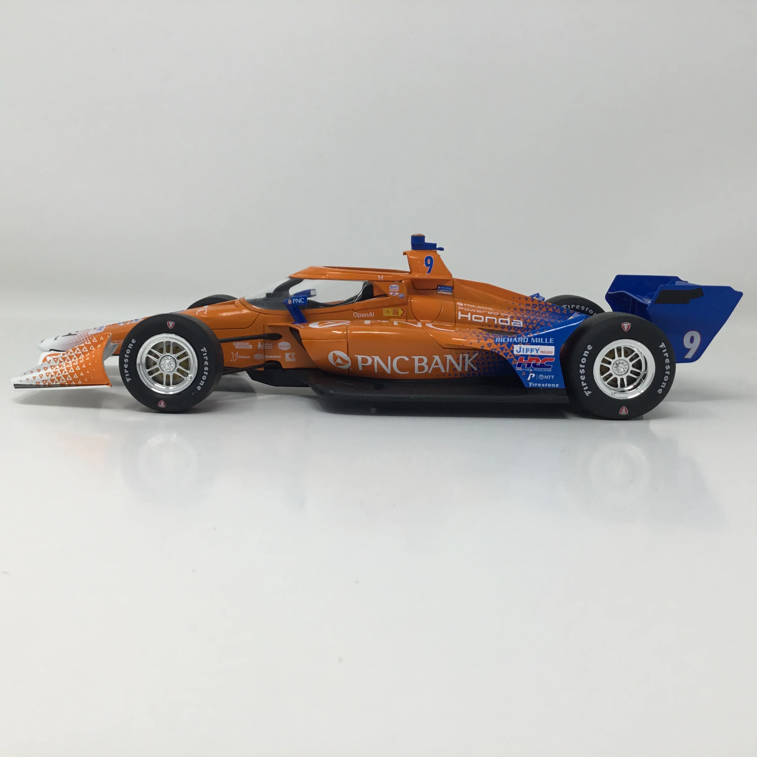 Scott Dixon 2026 PNC Bank / Chip Ganassi Racing 1:18 Diecast - Image 2