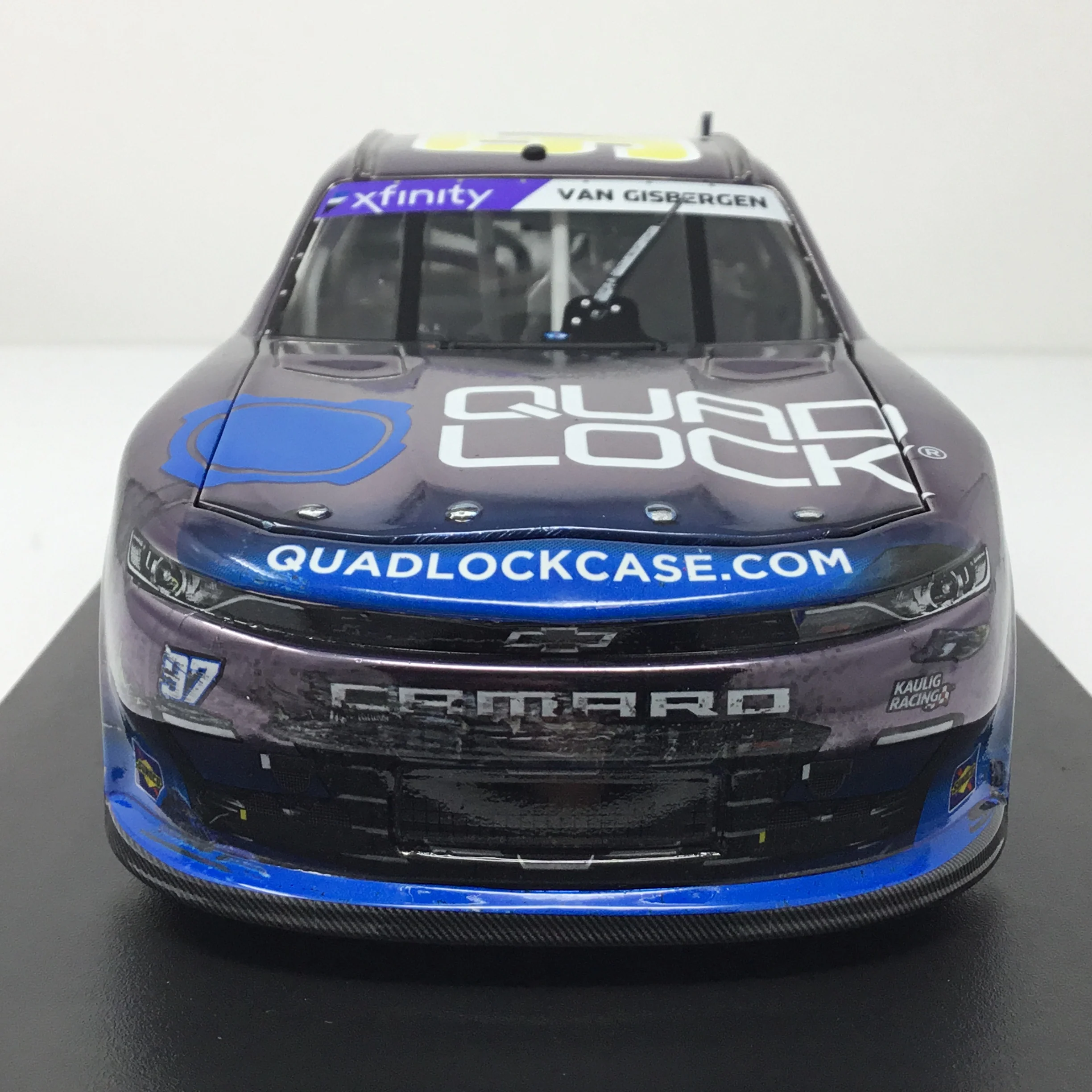 Shane van Gisbergen 2024 Quad Lock Portland Race Win 1:24 Color Chrome Diecast - Image 3