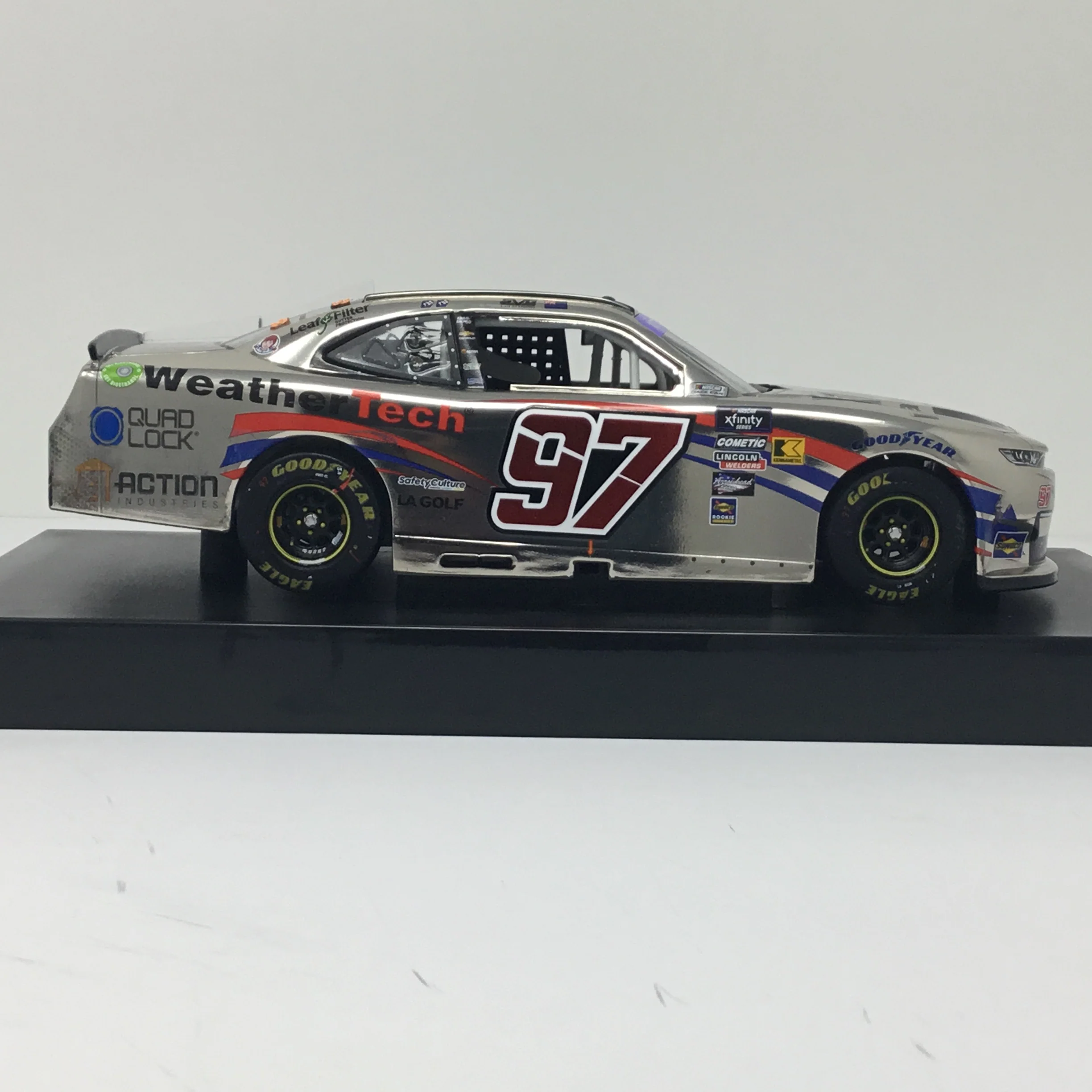 Shane Van Gisbergen 2024 WeatherTech Chicago Street Course Race Win Foil Number 1:24 Color Chrome Diecast - Image 4