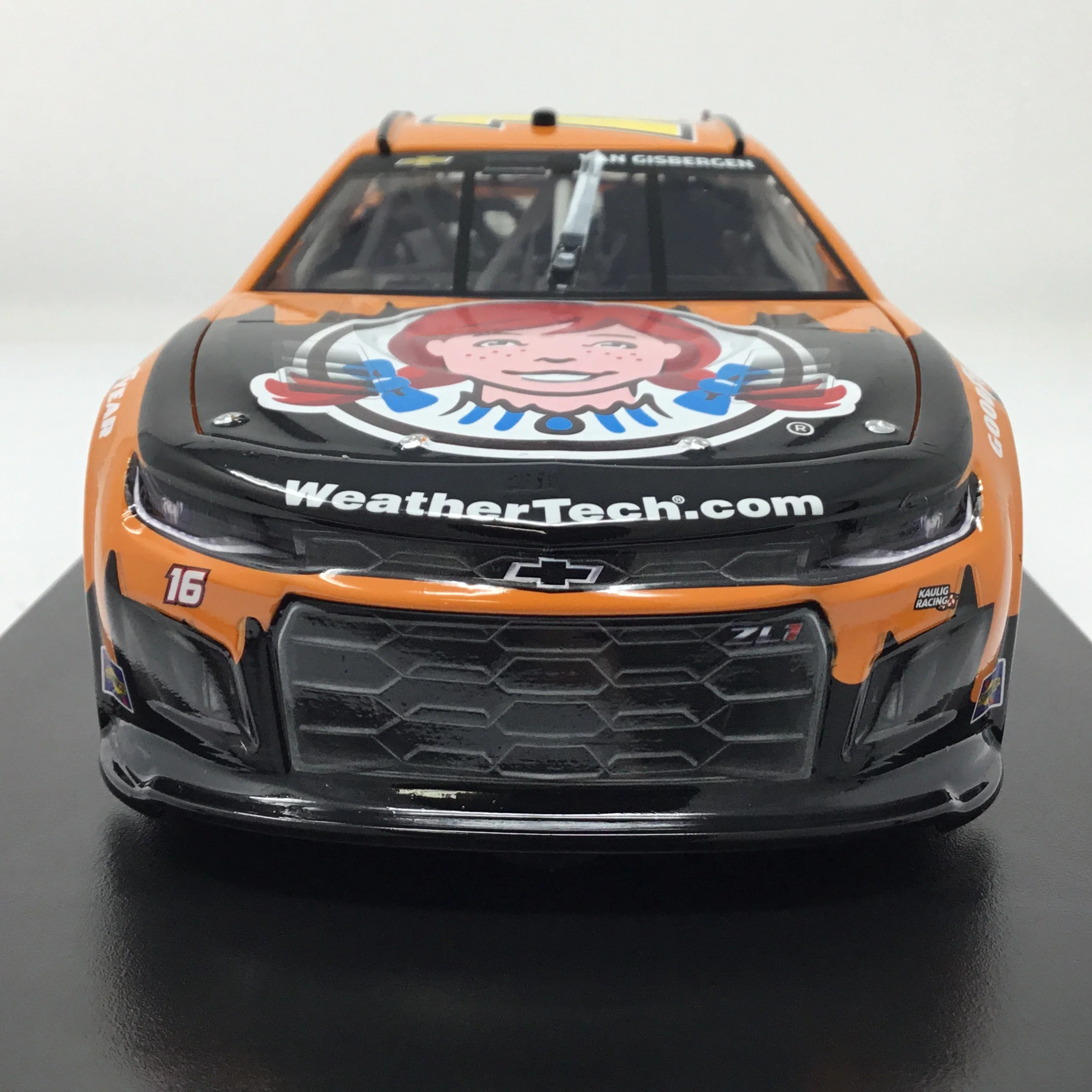 Shane van Gisbergen 2024 Wendy's Saucy Nuggs 1:24 Diecast - Image 3
