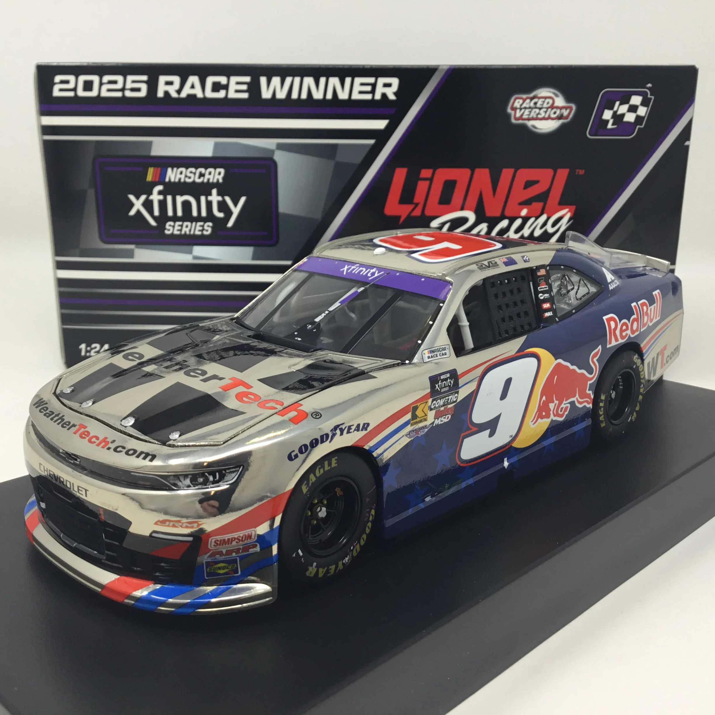 Shane Van Gisbergen 2025 Weathertech / Red Bull Chicago Race Win Color Chrome 1:24 Diecast