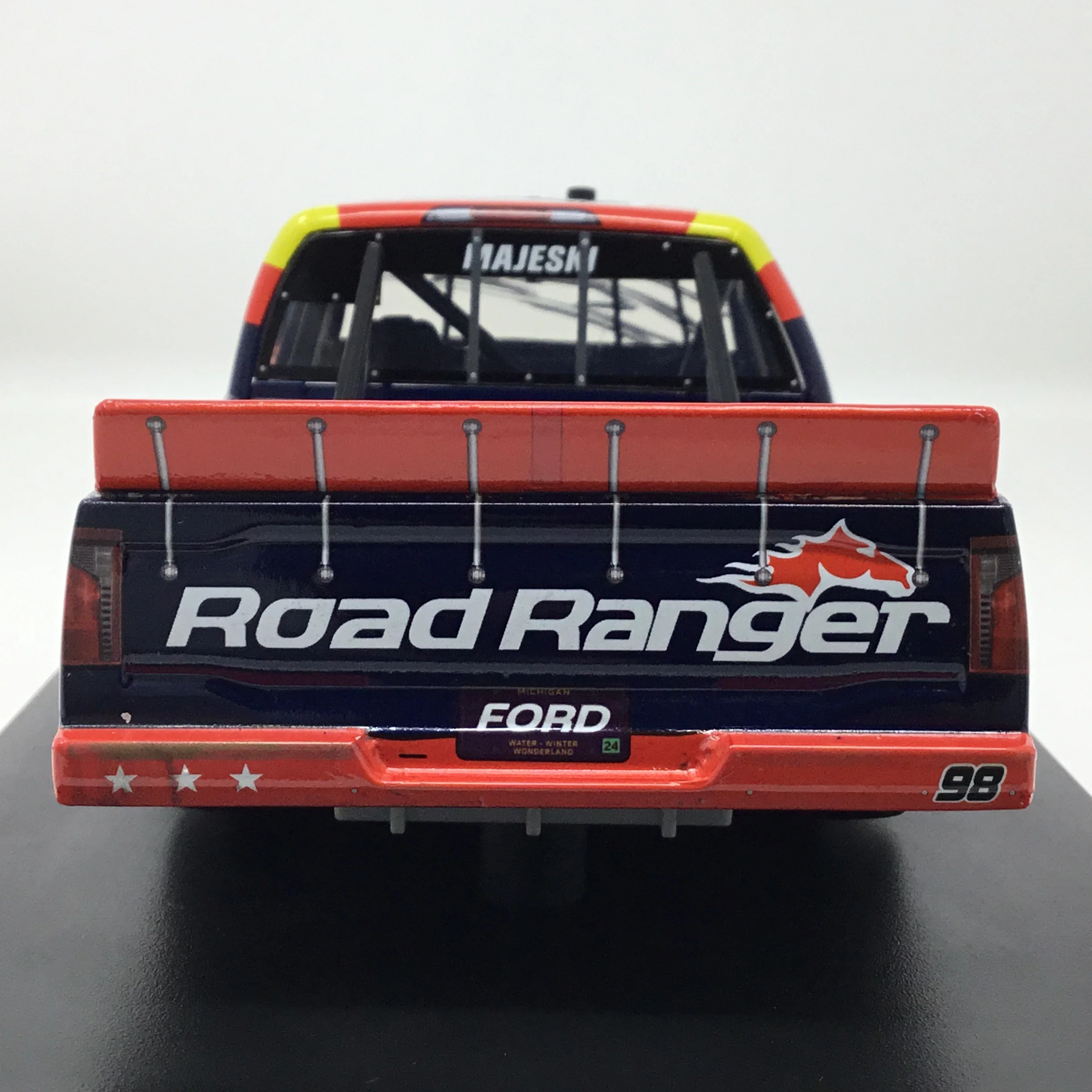 Ty Majeski 2024 Road Ranger Phoenix Race Win 1:24 Autographed Diecast - Image 5