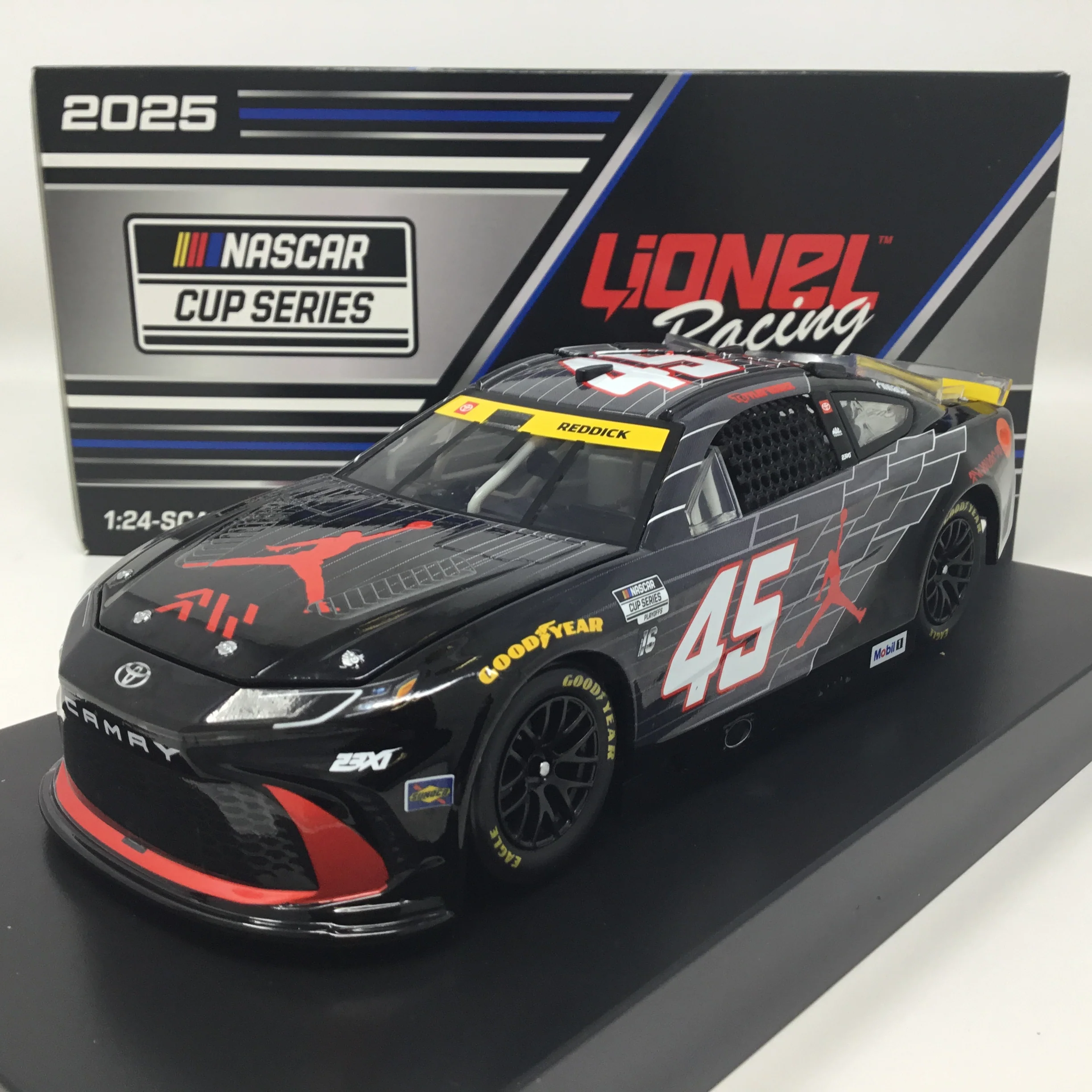 Tyler Reddick 2025 Jordan Brand AJ40 1:24 Diecast